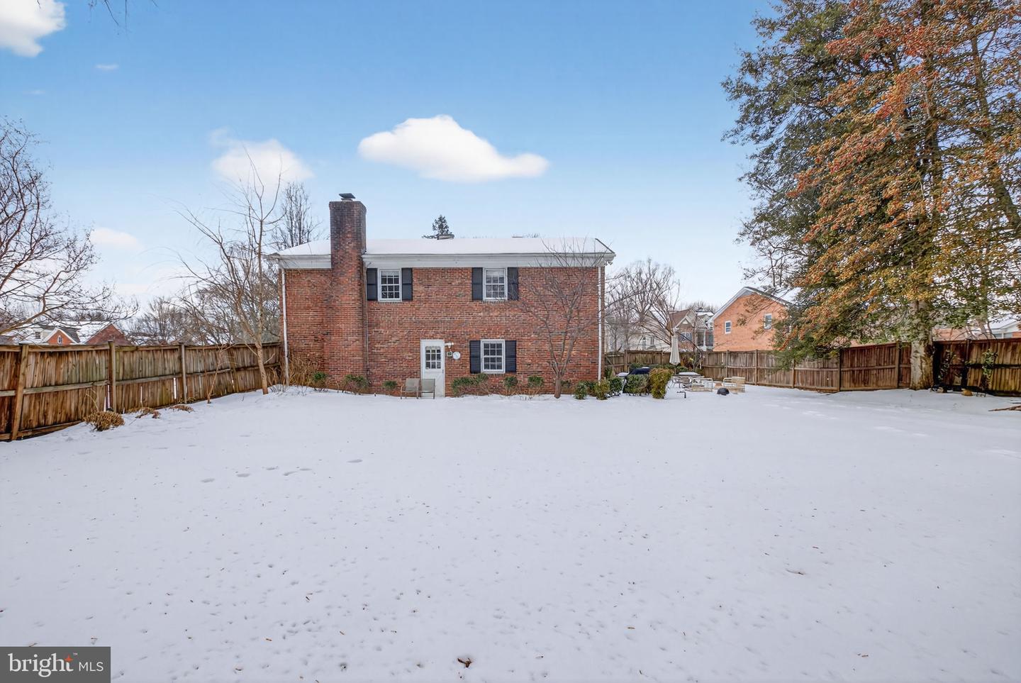 2849 HIDEAWAY RD, FAIRFAX, Virginia 22031, 5 Bedrooms Bedrooms, ,4 BathroomsBathrooms,Residential,For sale,2849 HIDEAWAY RD,VAFX2288048 MLS # VAFX2288048