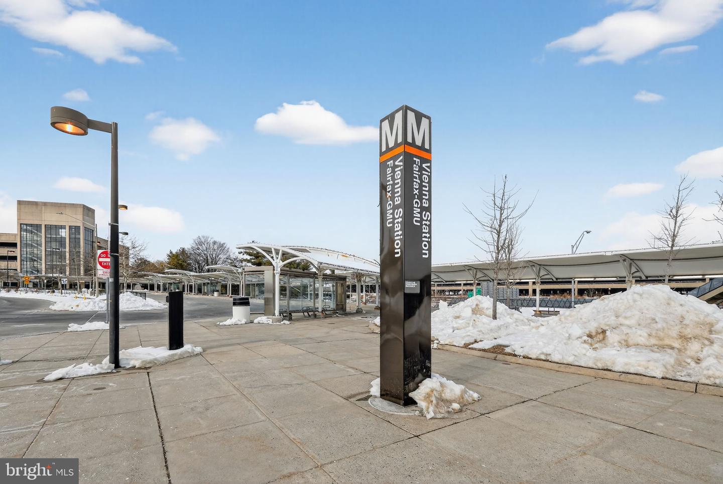 2849 HIDEAWAY RD, FAIRFAX, Virginia 22031, 5 Bedrooms Bedrooms, ,4 BathroomsBathrooms,Residential,For sale,2849 HIDEAWAY RD,VAFX2288048 MLS # VAFX2288048