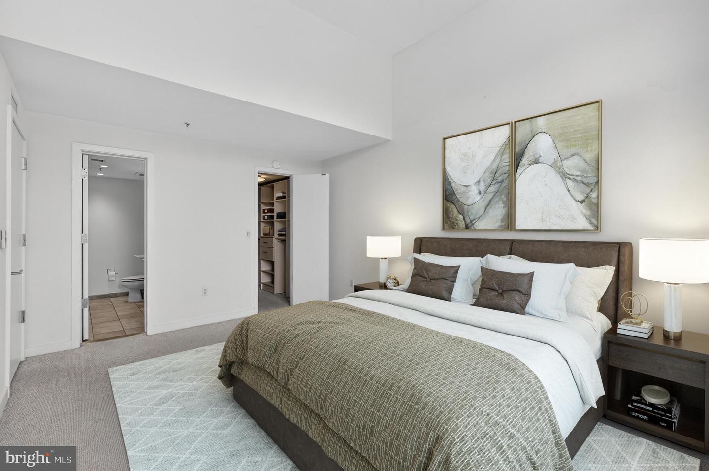 1413 P ST NW #306, WASHINGTON, District Of Columbia 20005, 2 Bedrooms Bedrooms, ,2 BathroomsBathrooms,Residential,For sale,1413 P ST NW #306,DCDC2243826 MLS # DCDC2243826