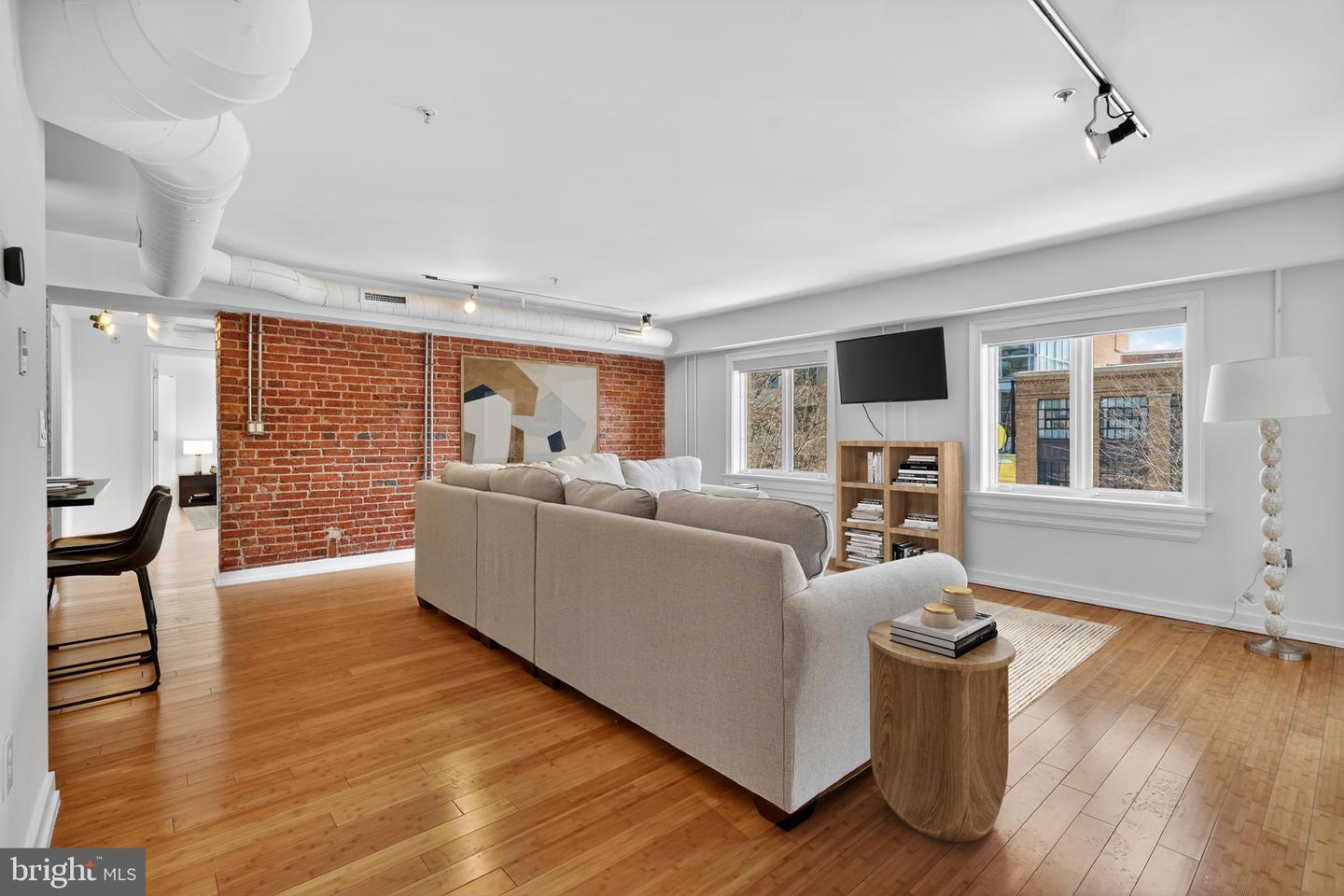 1413 P ST NW #306, WASHINGTON, District Of Columbia 20005, 2 Bedrooms Bedrooms, ,2 BathroomsBathrooms,Residential,For sale,1413 P ST NW #306,DCDC2243826 MLS # DCDC2243826