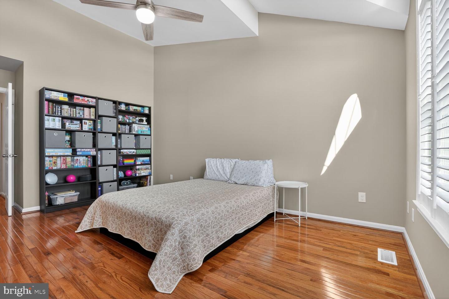 21049 SEMBLANCE DR, STERLING, Virginia 20164, 4 Bedrooms Bedrooms, ,3 BathroomsBathrooms,Residential,For sale,21049 SEMBLANCE DR,VALO2114920 MLS # VALO2114920