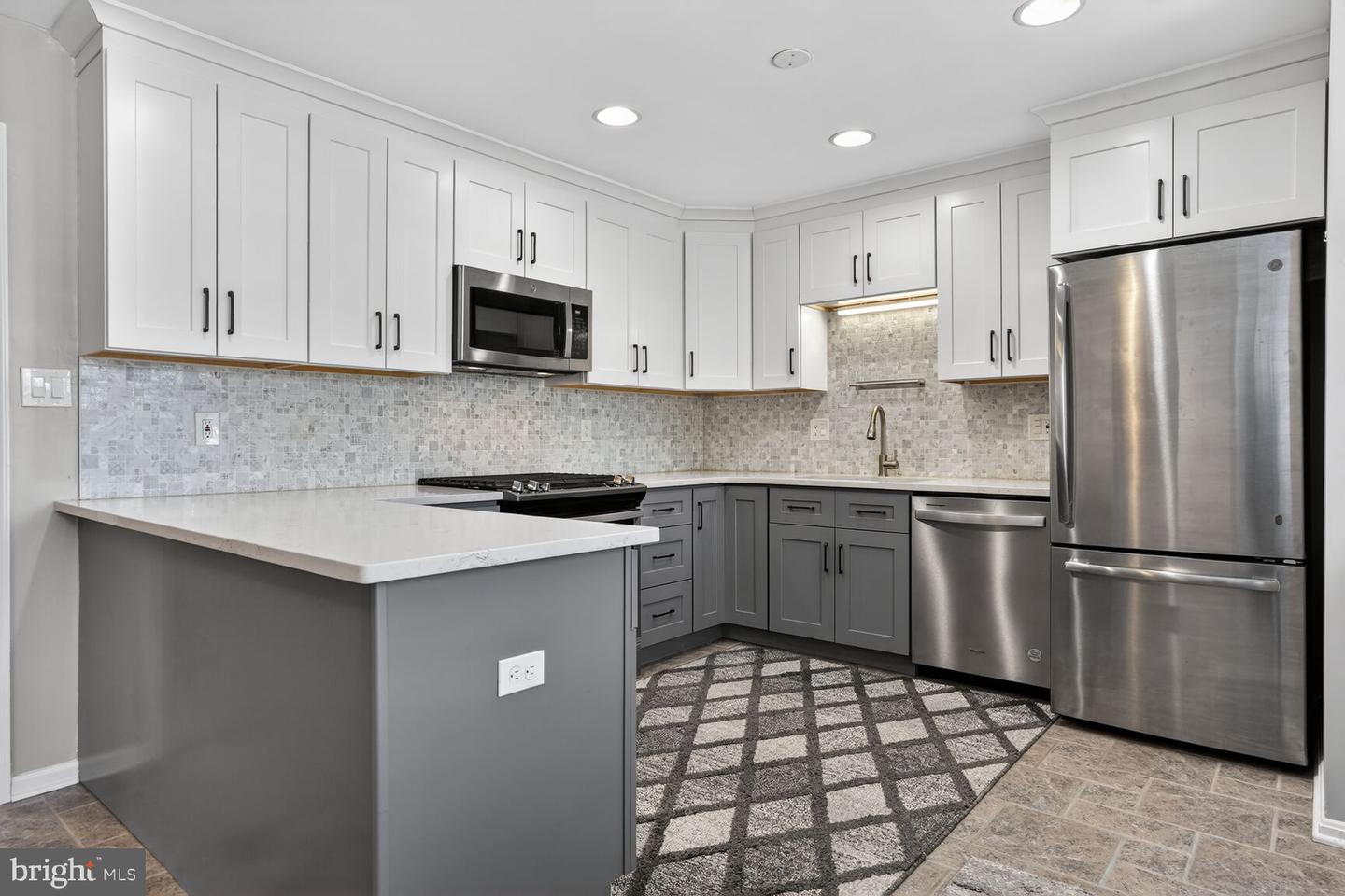 21049 SEMBLANCE DR, STERLING, Virginia 20164, 4 Bedrooms Bedrooms, ,3 BathroomsBathrooms,Residential,For sale,21049 SEMBLANCE DR,VALO2114920 MLS # VALO2114920