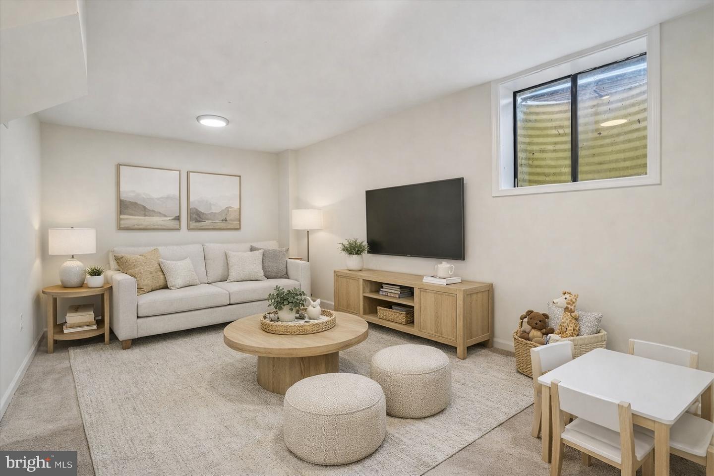 2315 EMERALD HEIGHTS CT, RESTON, Virginia 20191, 3 Bedrooms Bedrooms, ,2 BathroomsBathrooms,Residential,For sale,2315 EMERALD HEIGHTS CT,VAFX2288080 MLS # VAFX2288080