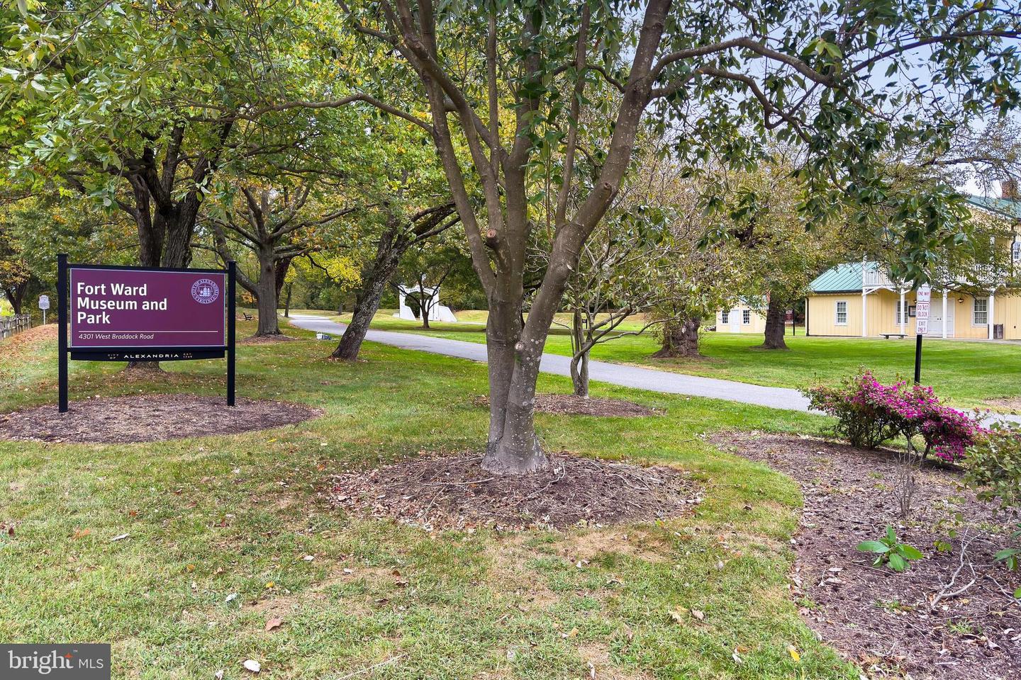 3827 KELLER AVE, ALEXANDRIA, Virginia 22302, 2 Bedrooms Bedrooms, 6 Rooms Rooms,1 BathroomBathrooms,Residential,For sale,3827 KELLER AVE,VAAX2053648 MLS # VAAX2053648