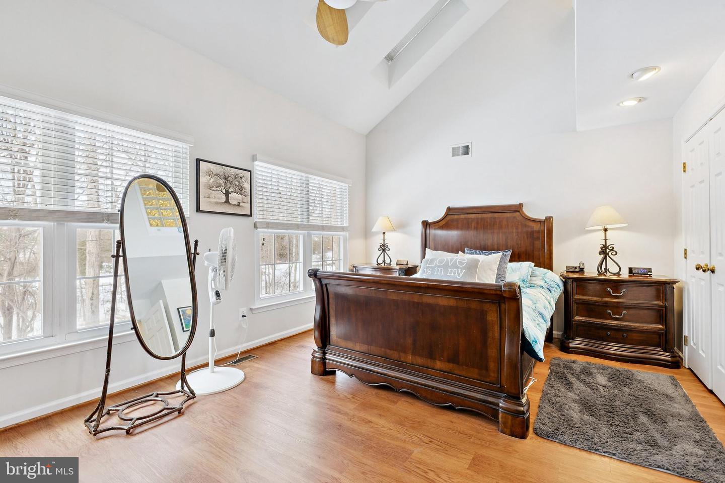 1293 VINTAGE PL, RESTON, Virginia 20194, 2 Bedrooms Bedrooms, ,3 BathroomsBathrooms,Residential,For sale,1293 VINTAGE PL,VAFX2288110 MLS # VAFX2288110