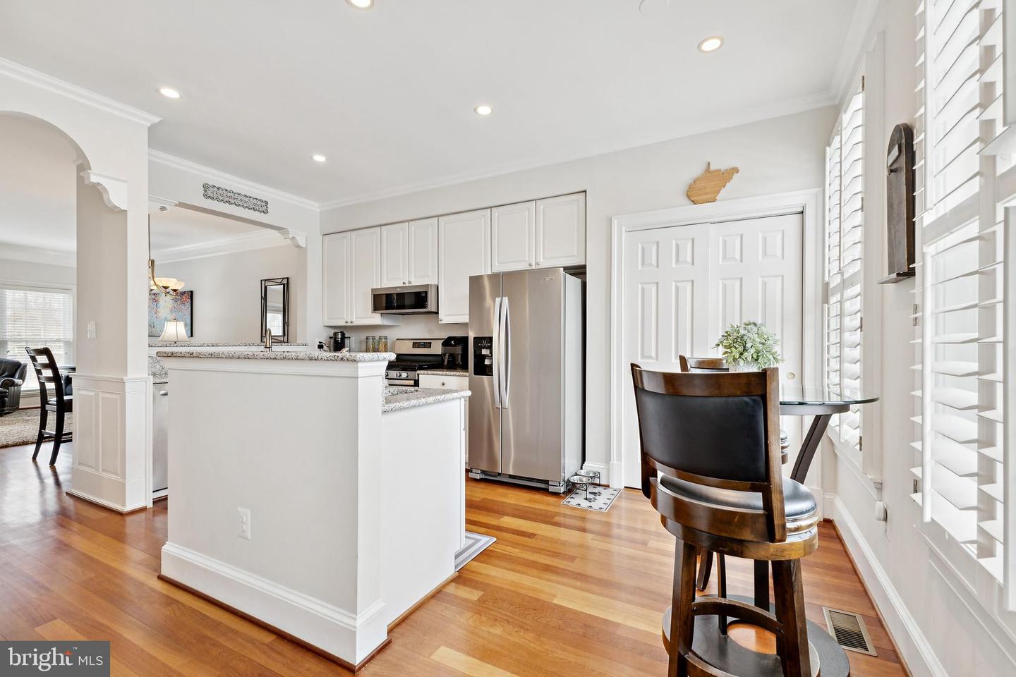 1293 VINTAGE PL, RESTON, Virginia 20194, 2 Bedrooms Bedrooms, ,3 BathroomsBathrooms,Residential,For sale,1293 VINTAGE PL,VAFX2288110 MLS # VAFX2288110