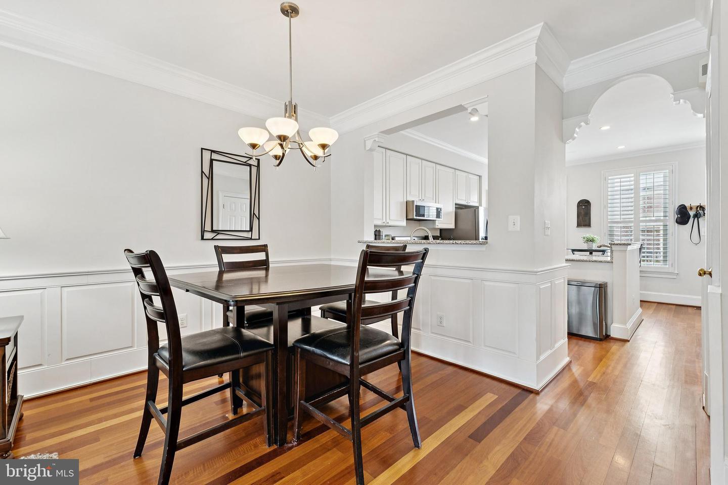 1293 VINTAGE PL, RESTON, Virginia 20194, 2 Bedrooms Bedrooms, ,3 BathroomsBathrooms,Residential,For sale,1293 VINTAGE PL,VAFX2288110 MLS # VAFX2288110