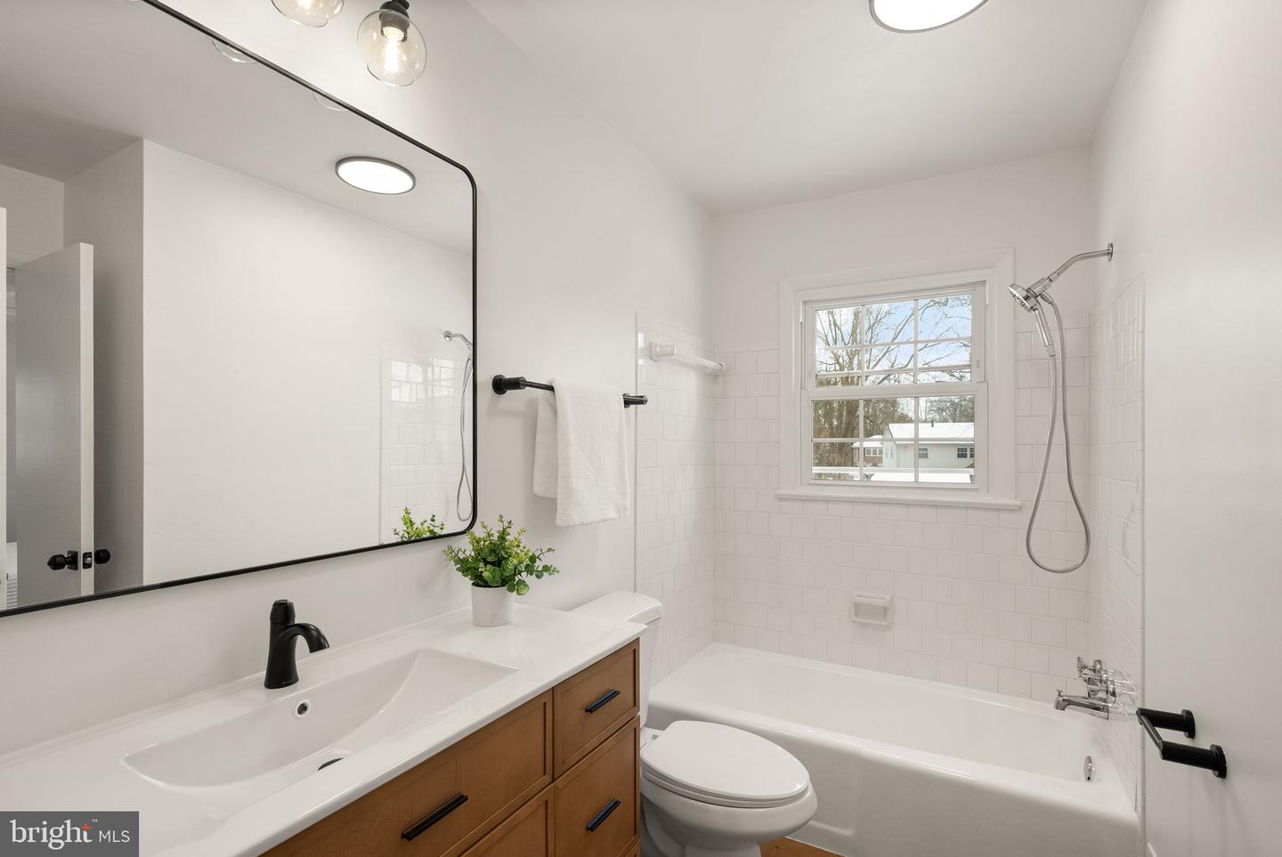 4217 ALCOTT ST, ALEXANDRIA, Virginia 22309, 3 Bedrooms Bedrooms, ,2 BathroomsBathrooms,Residential,For sale,4217 ALCOTT ST,VAFX2288122 MLS # VAFX2288122