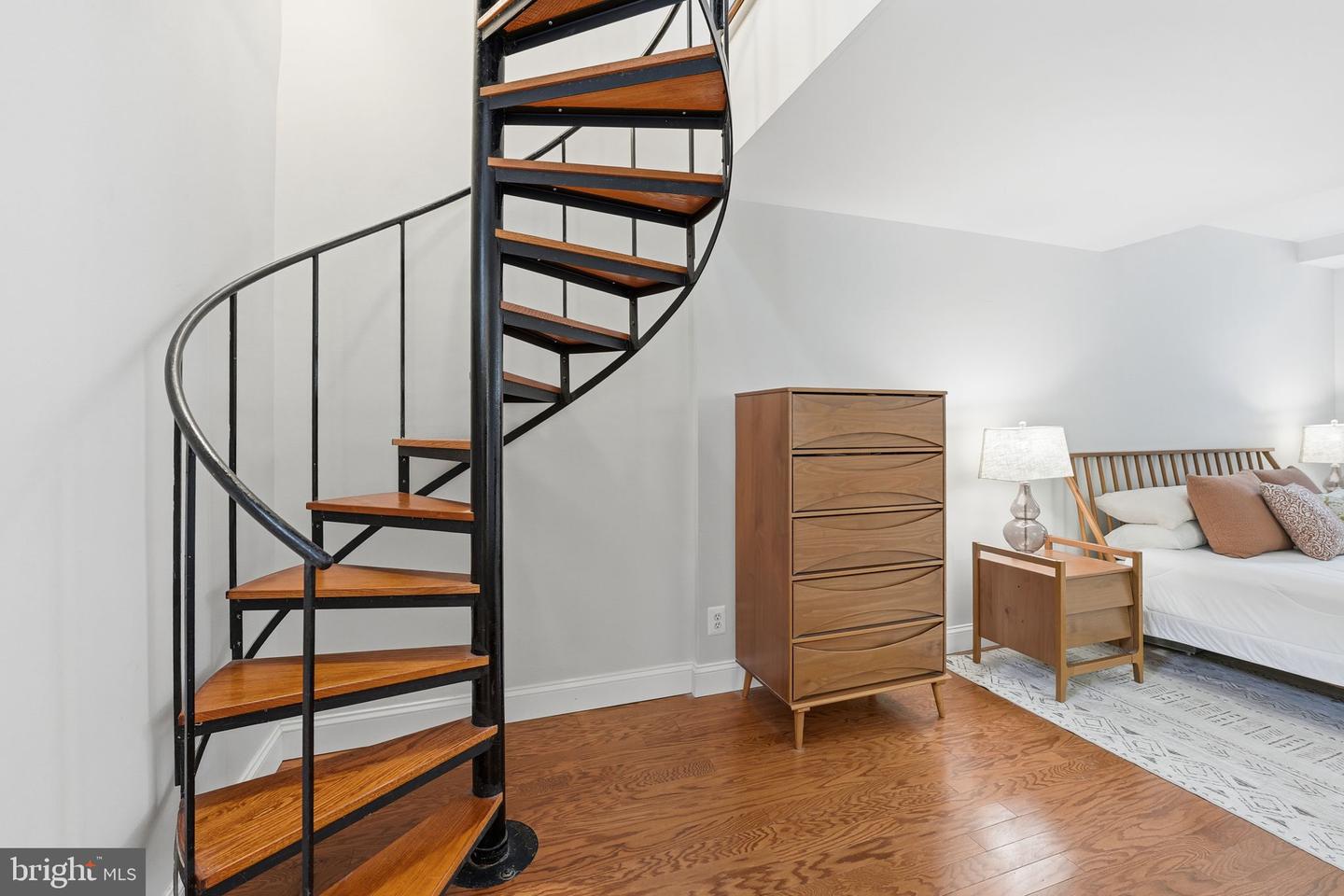 3420 38TH ST NW #B416, WASHINGTON, District Of Columbia 20016, 1 Bedroom Bedrooms, 5 Rooms Rooms,1 BathroomBathrooms,Residential,For sale,3420 38TH ST NW #B416,DCDC2243864 MLS # DCDC2243864