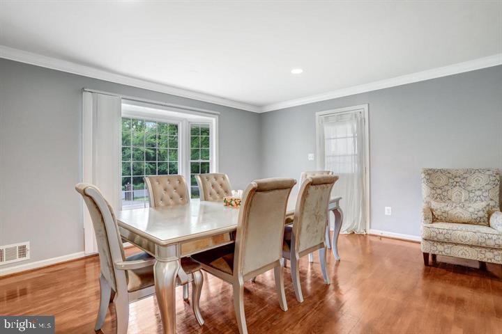 6613 ELDER AVE, SPRINGFIELD, Virginia 22150, 5 Bedrooms Bedrooms, ,3 BathroomsBathrooms,Residential,For sale,6613 ELDER AVE,VAFX2288482 MLS # VAFX2288482