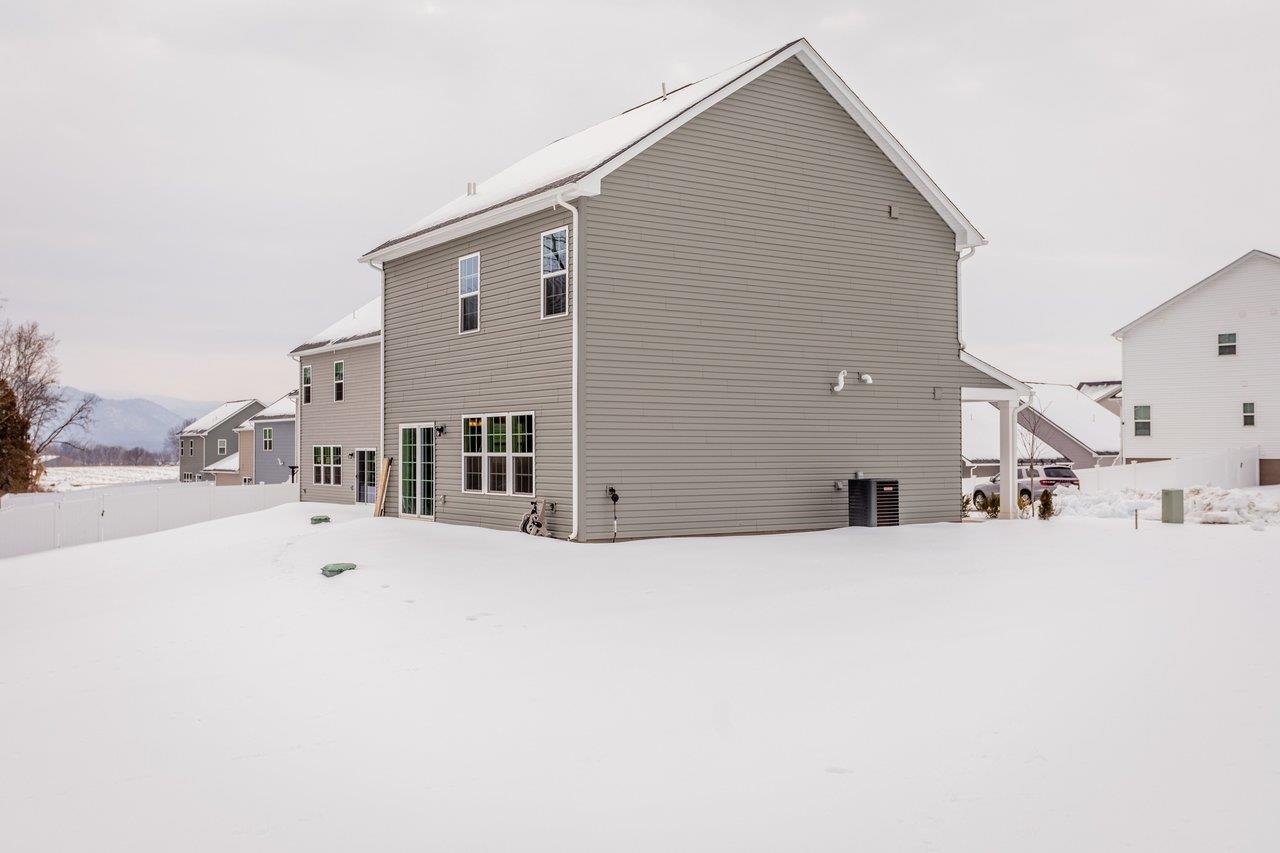 10615 WHISPERING PINE LN, MCGAHEYSVILLE, Virginia 22840, 3 Bedrooms Bedrooms, ,2 BathroomsBathrooms,Residential,10615 WHISPERING PINE LN,673174 MLS # 673174