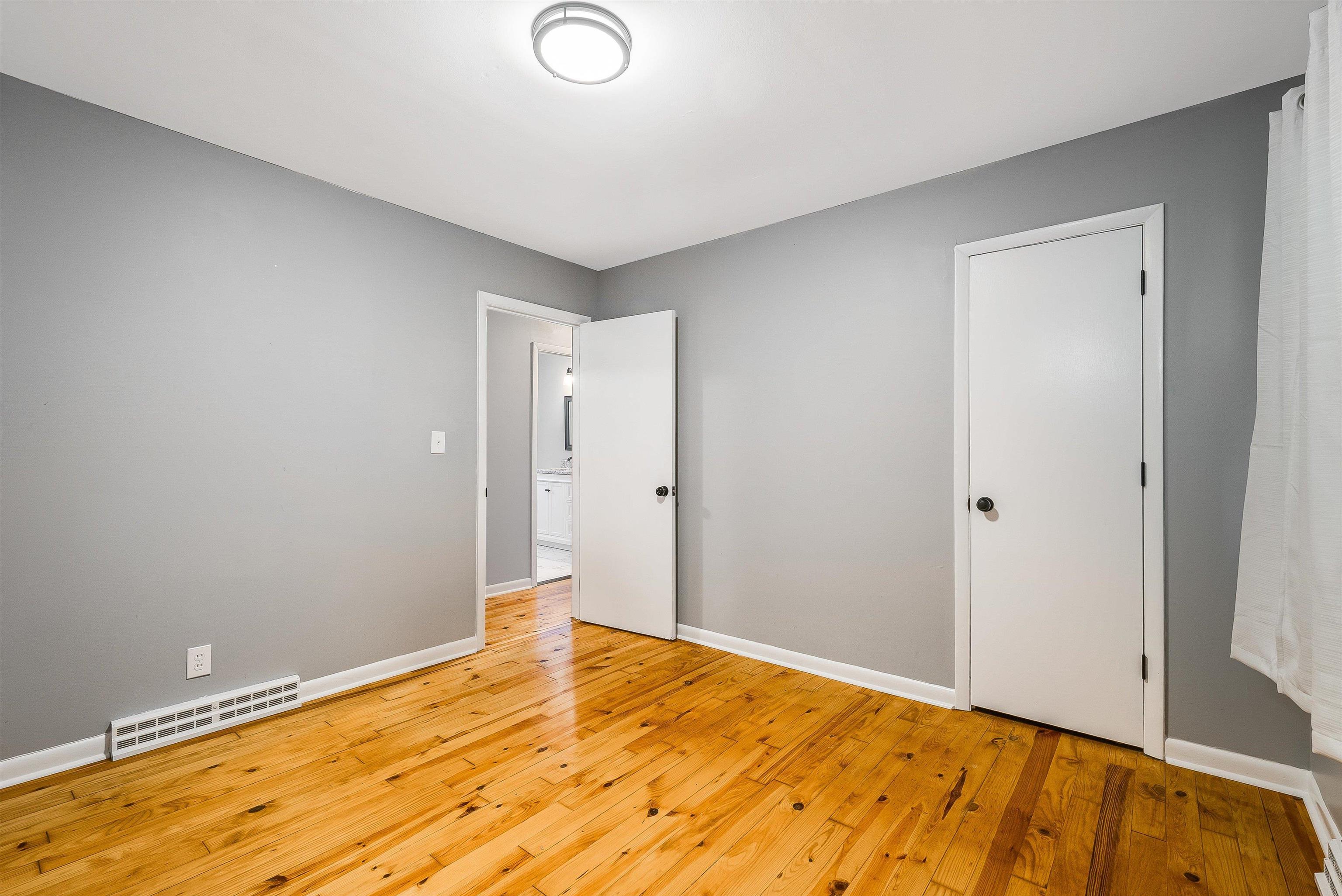 88 BEVERLEY ST, VERONA, Virginia 24482, 3 Bedrooms Bedrooms, ,1 BathroomBathrooms,Residential,88 BEVERLEY ST,673179 MLS # 673179