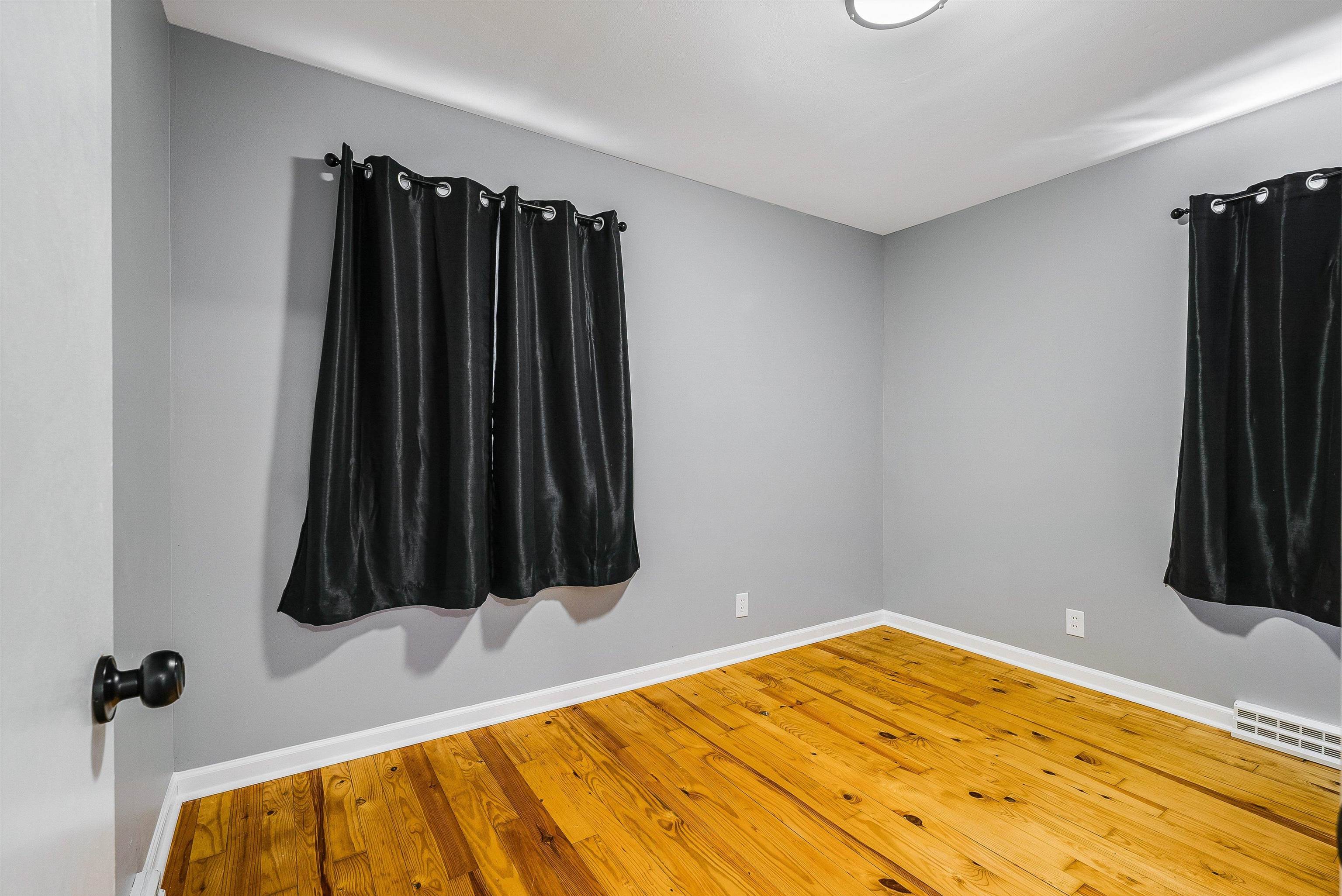 88 BEVERLEY ST, VERONA, Virginia 24482, 3 Bedrooms Bedrooms, ,1 BathroomBathrooms,Residential,88 BEVERLEY ST,673179 MLS # 673179