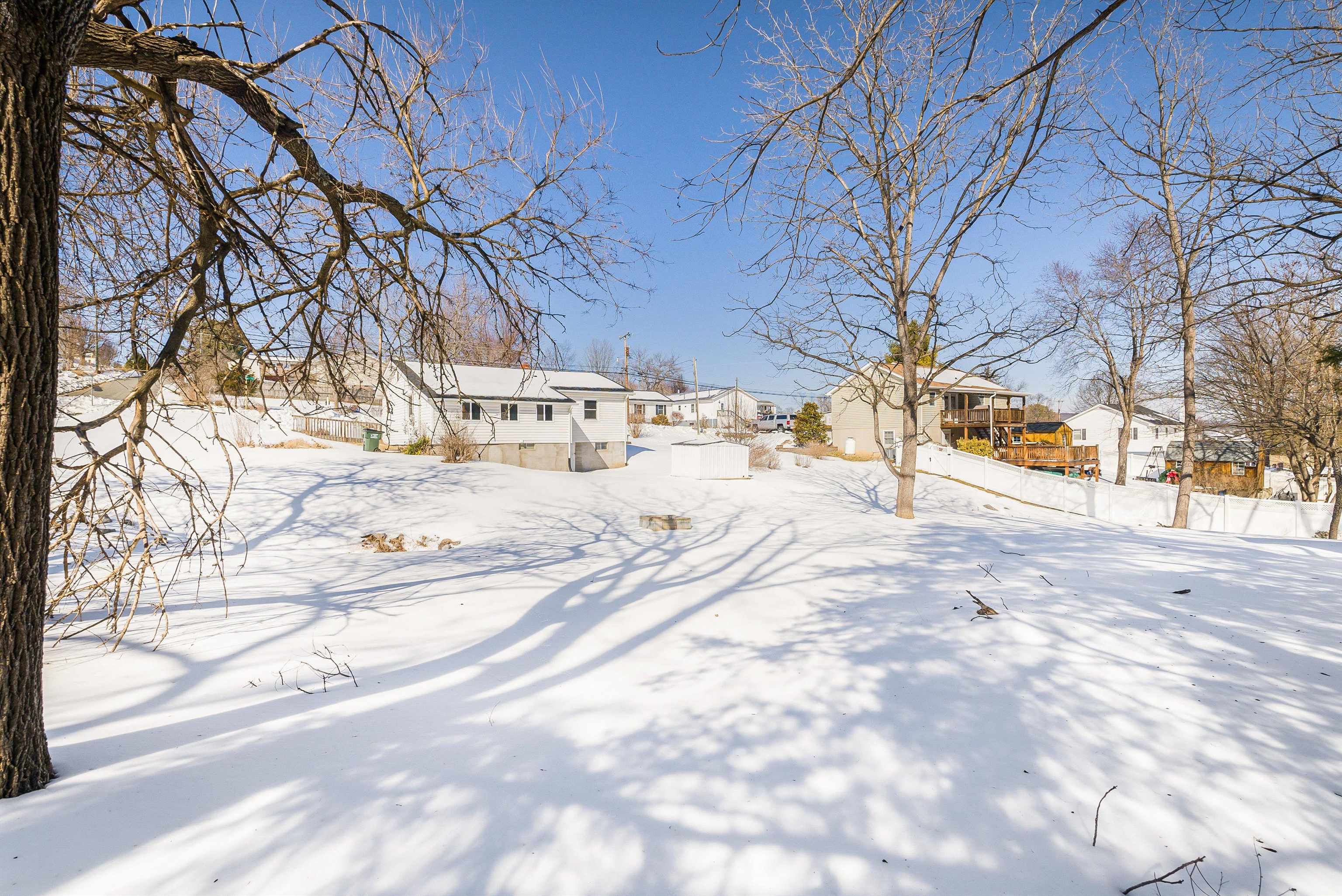 88 BEVERLEY ST, VERONA, Virginia 24482, 3 Bedrooms Bedrooms, ,1 BathroomBathrooms,Residential,88 BEVERLEY ST,673179 MLS # 673179