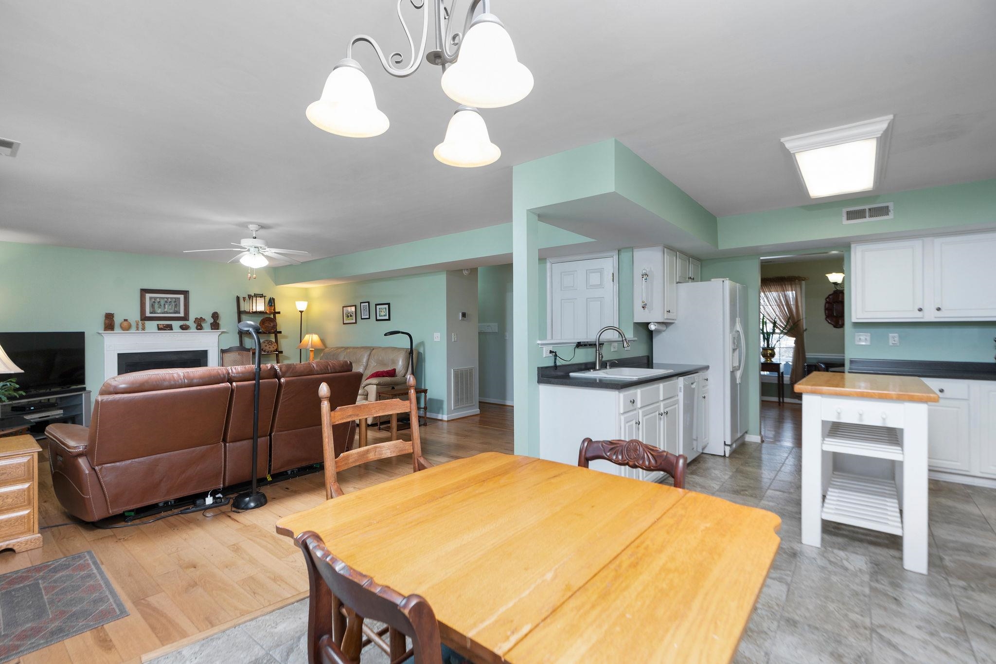 419 WYNDHAM HILL DR, FISHERSVILLE, Virginia 22939, 4 Bedrooms Bedrooms, ,2 BathroomsBathrooms,Residential,419 WYNDHAM HILL DR,673180 MLS # 673180