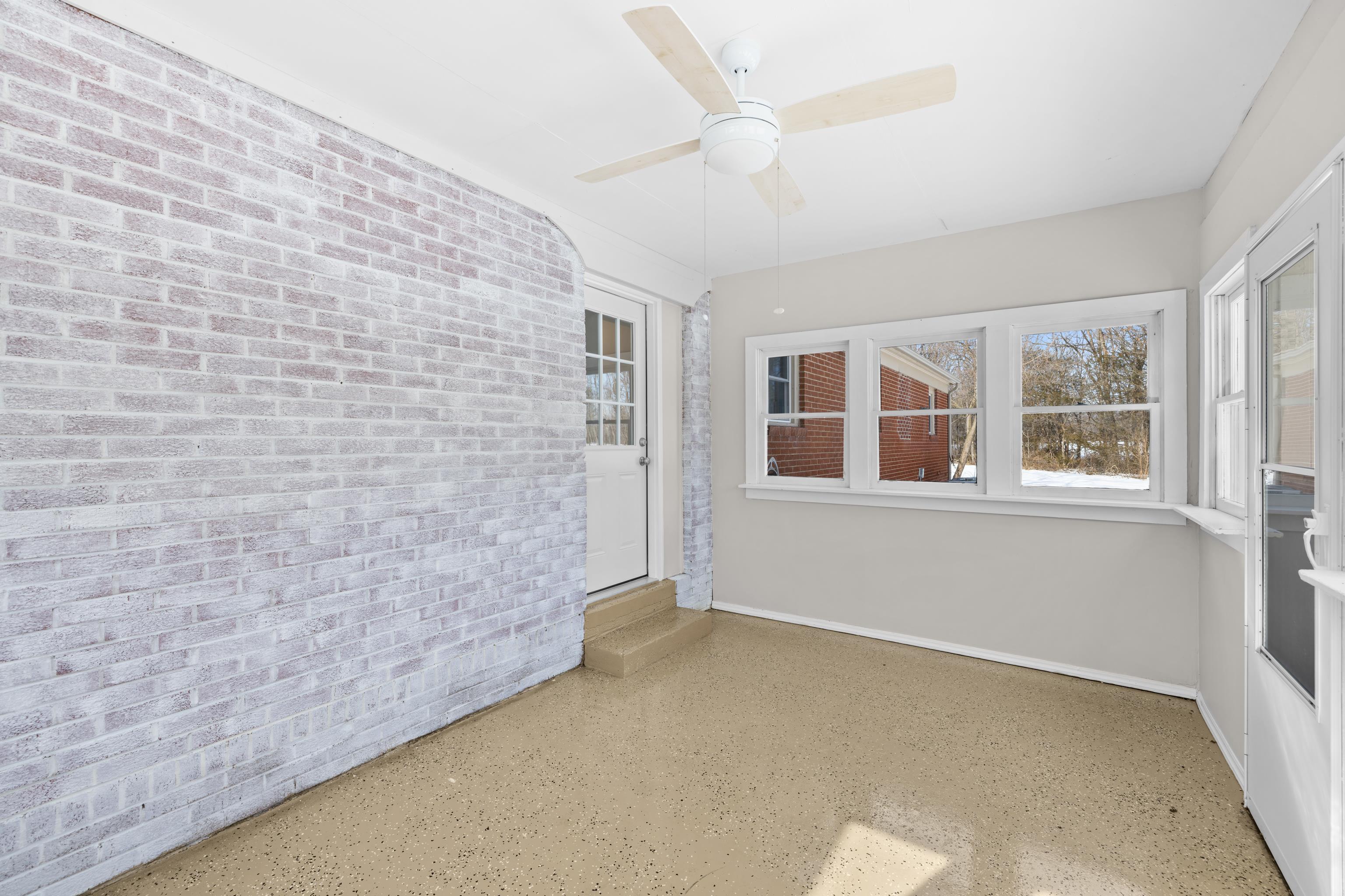 7540 SPRING CREEK RD, BRIDGEWATER, Virginia 22812, 4 Bedrooms Bedrooms, ,2 BathroomsBathrooms,Residential,7540 SPRING CREEK RD,673181 MLS # 673181