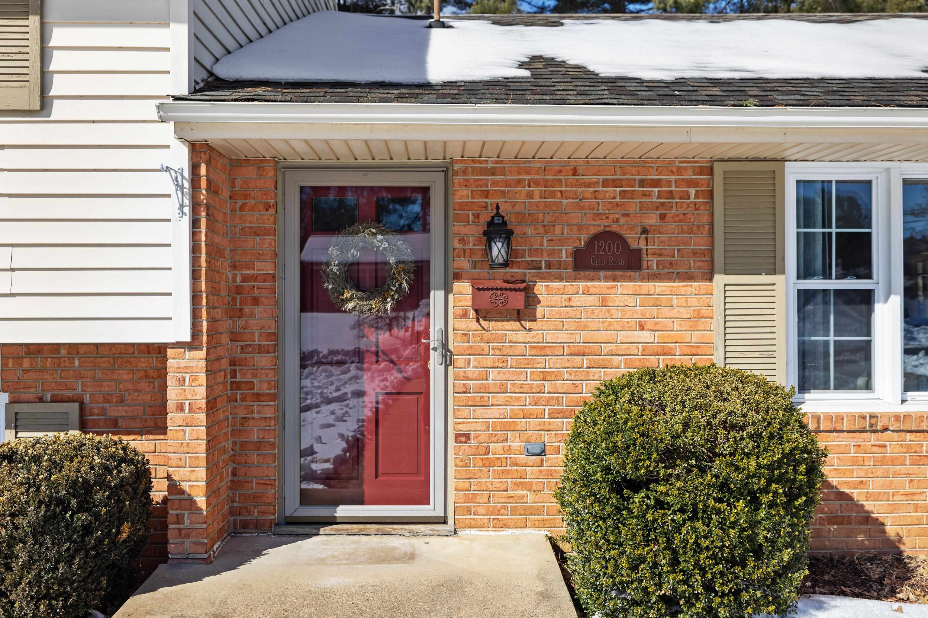 1200 CLUB RD, WAYNESBORO, Virginia 22980, 4 Bedrooms Bedrooms, ,2 BathroomsBathrooms,Residential,1200 CLUB RD,673185 MLS # 673185