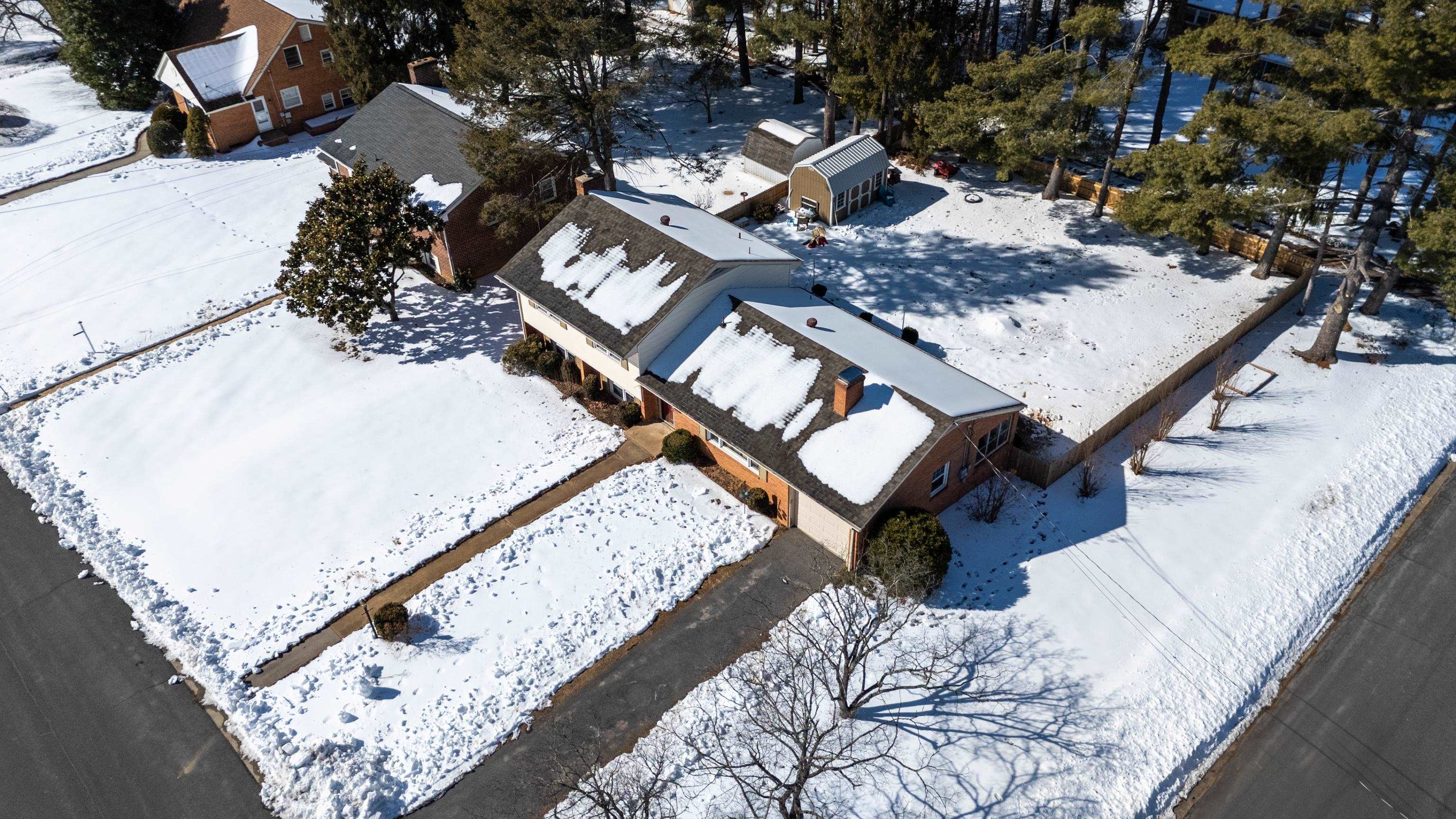 1200 CLUB RD, WAYNESBORO, Virginia 22980, 4 Bedrooms Bedrooms, ,2 BathroomsBathrooms,Residential,1200 CLUB RD,673185 MLS # 673185