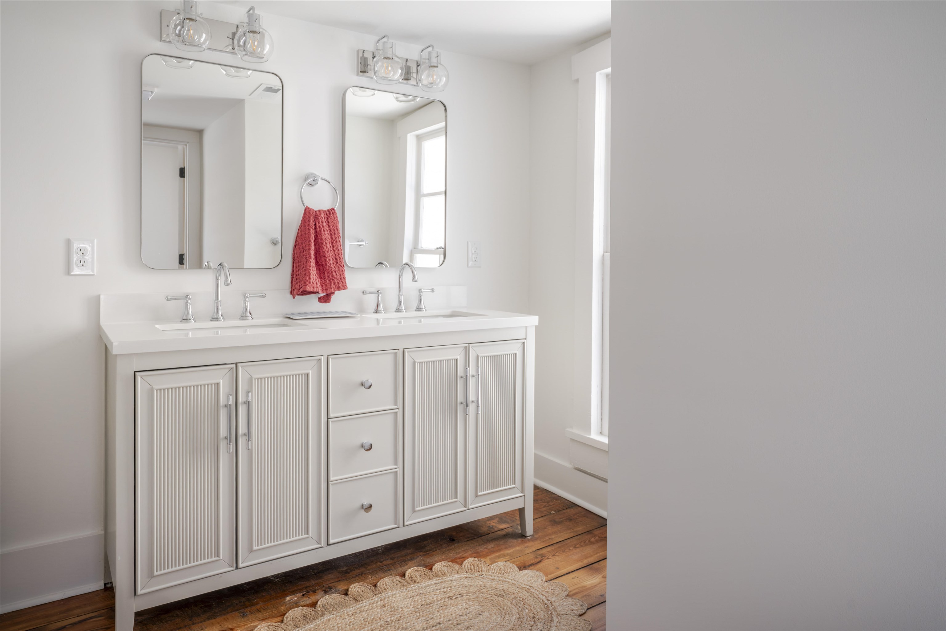 675 STONE SPRING RD, HARRISONBURG, Virginia 22801, 4 Bedrooms Bedrooms, ,2 BathroomsBathrooms,Residential,675 STONE SPRING RD,673187 MLS # 673187