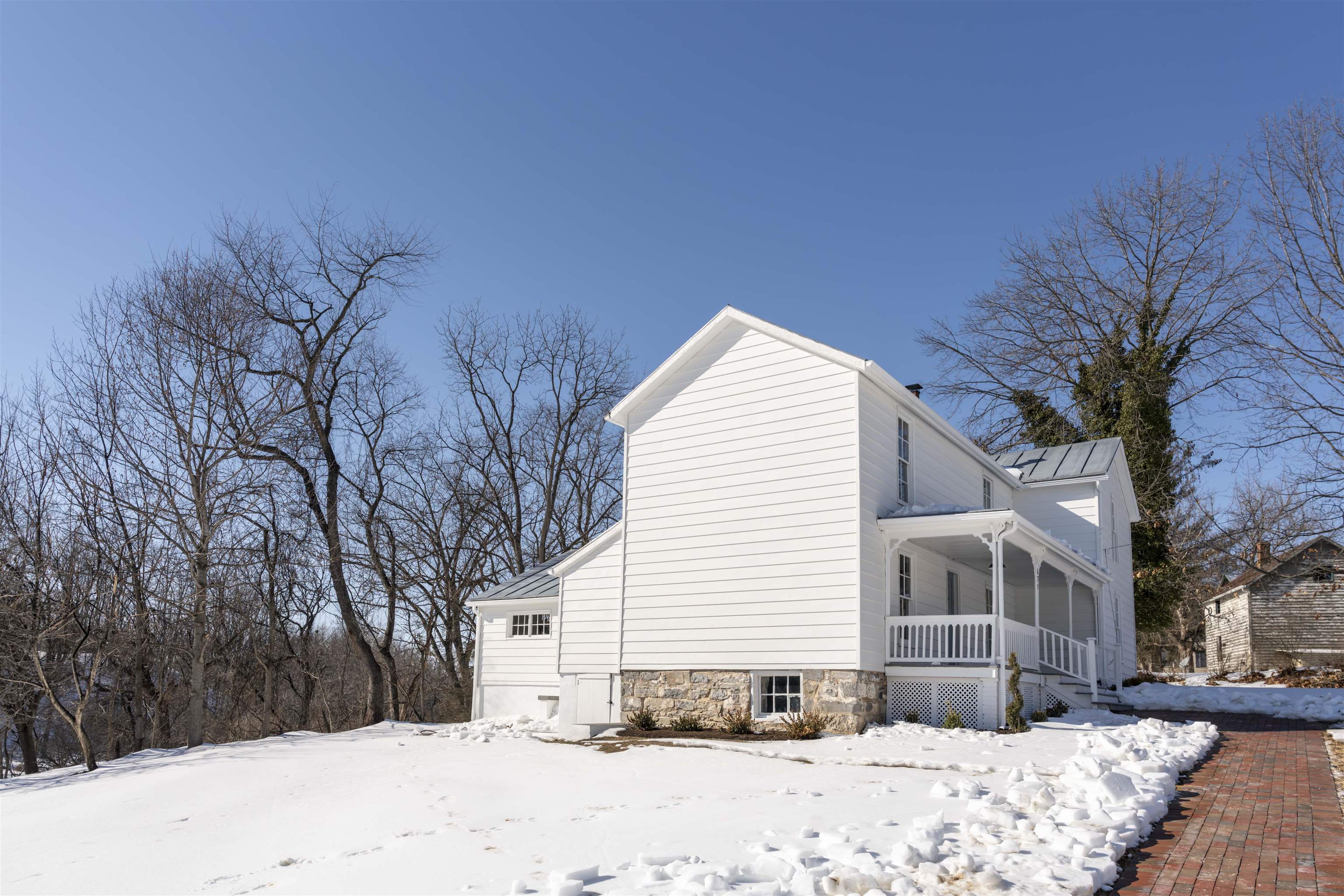 675 STONE SPRING RD, HARRISONBURG, Virginia 22801, 4 Bedrooms Bedrooms, ,2 BathroomsBathrooms,Residential,675 STONE SPRING RD,673187 MLS # 673187