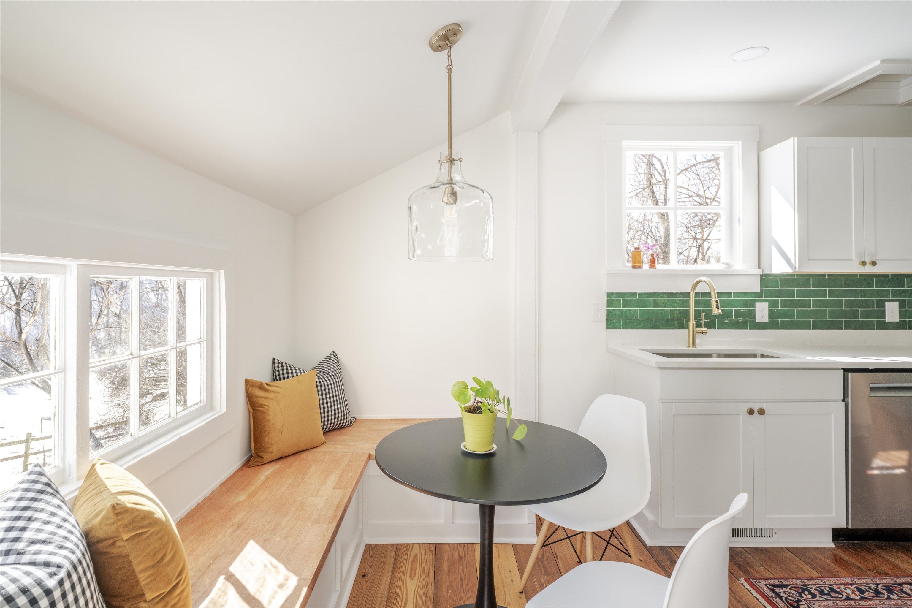 675 STONE SPRING RD, HARRISONBURG, Virginia 22801, 4 Bedrooms Bedrooms, ,2 BathroomsBathrooms,Residential,675 STONE SPRING RD,673187 MLS # 673187