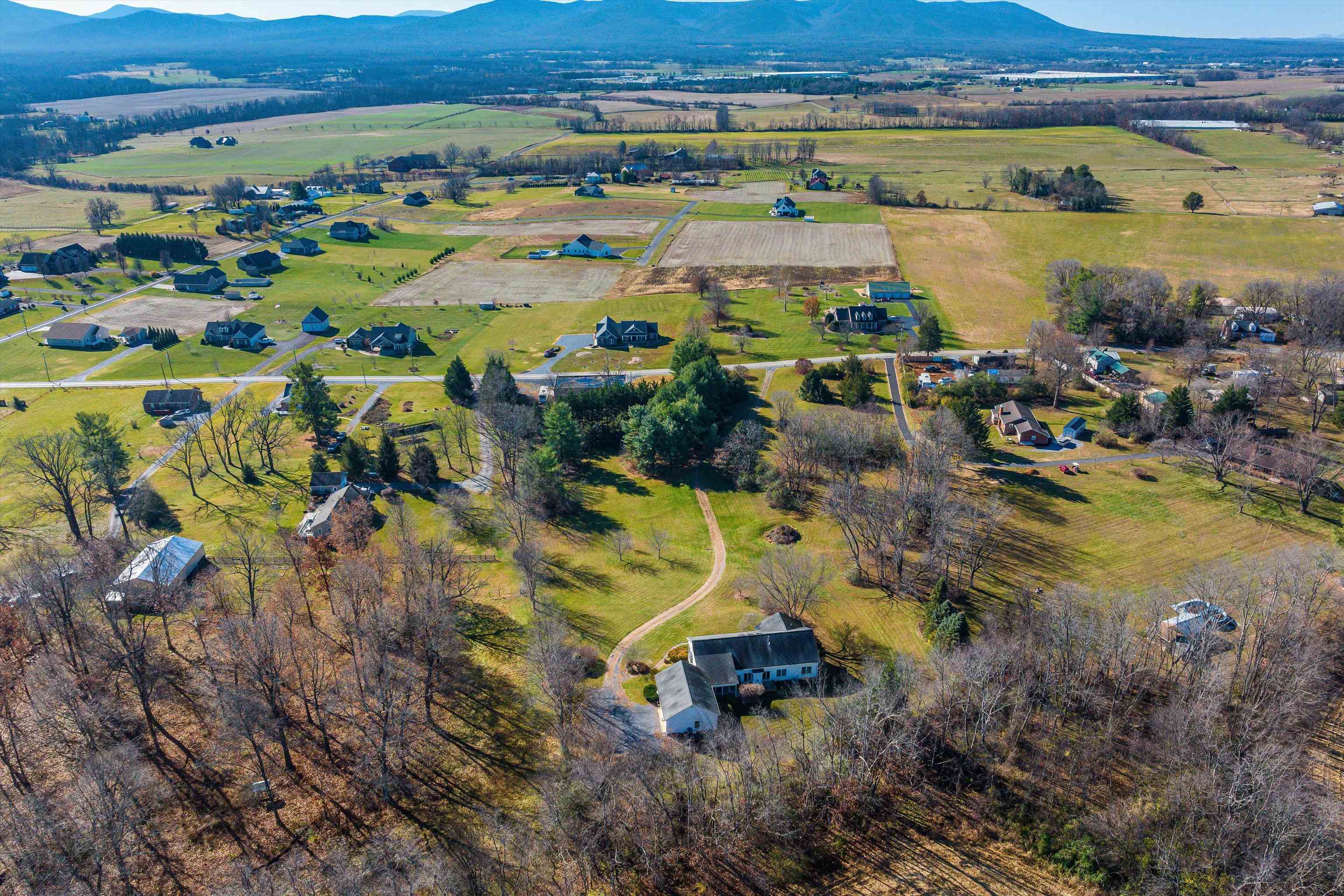 96 SHALOM RD, WAYNESBORO, Virginia 22980, 3 Bedrooms Bedrooms, ,2 BathroomsBathrooms,Residential,96 SHALOM RD,673188 MLS # 673188