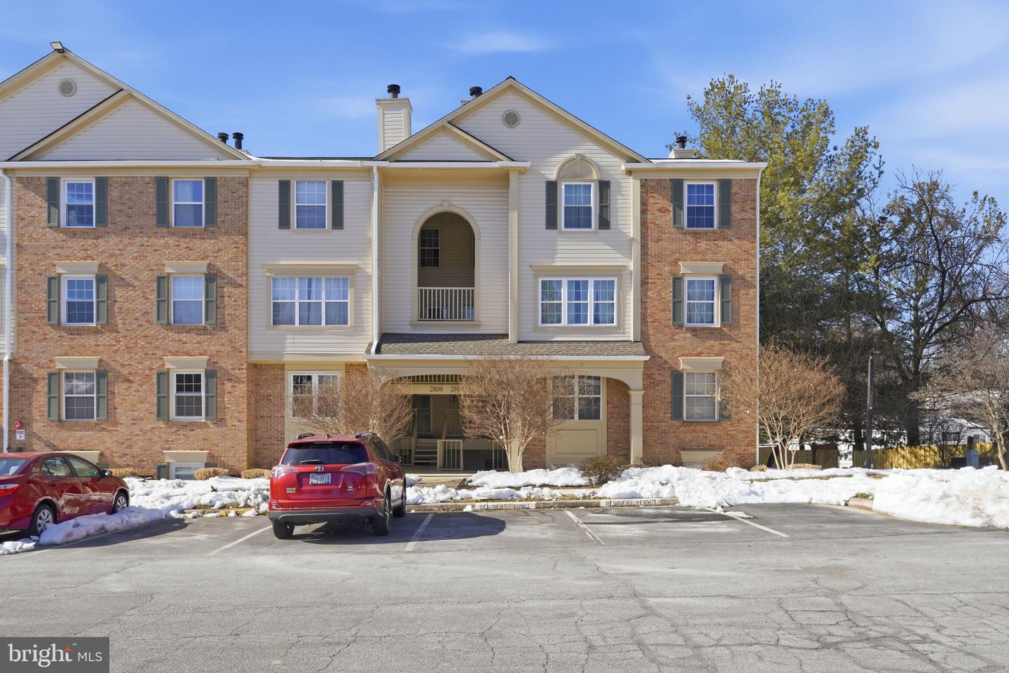 2808 EMMA LEE ST #201, FALLS CHURCH, Virginia 22042, 2 Bedrooms Bedrooms, ,2 BathroomsBathrooms,Residential,For sale,2808 EMMA LEE ST #201,VAFX2289454 MLS # VAFX2289454