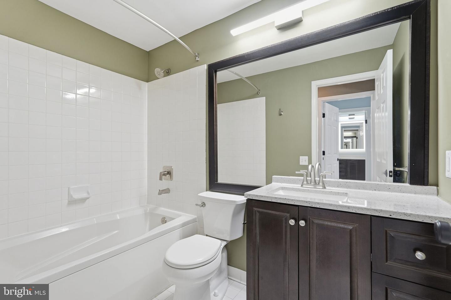 2808 EMMA LEE ST #201, FALLS CHURCH, Virginia 22042, 2 Bedrooms Bedrooms, ,2 BathroomsBathrooms,Residential,For sale,2808 EMMA LEE ST #201,VAFX2289454 MLS # VAFX2289454