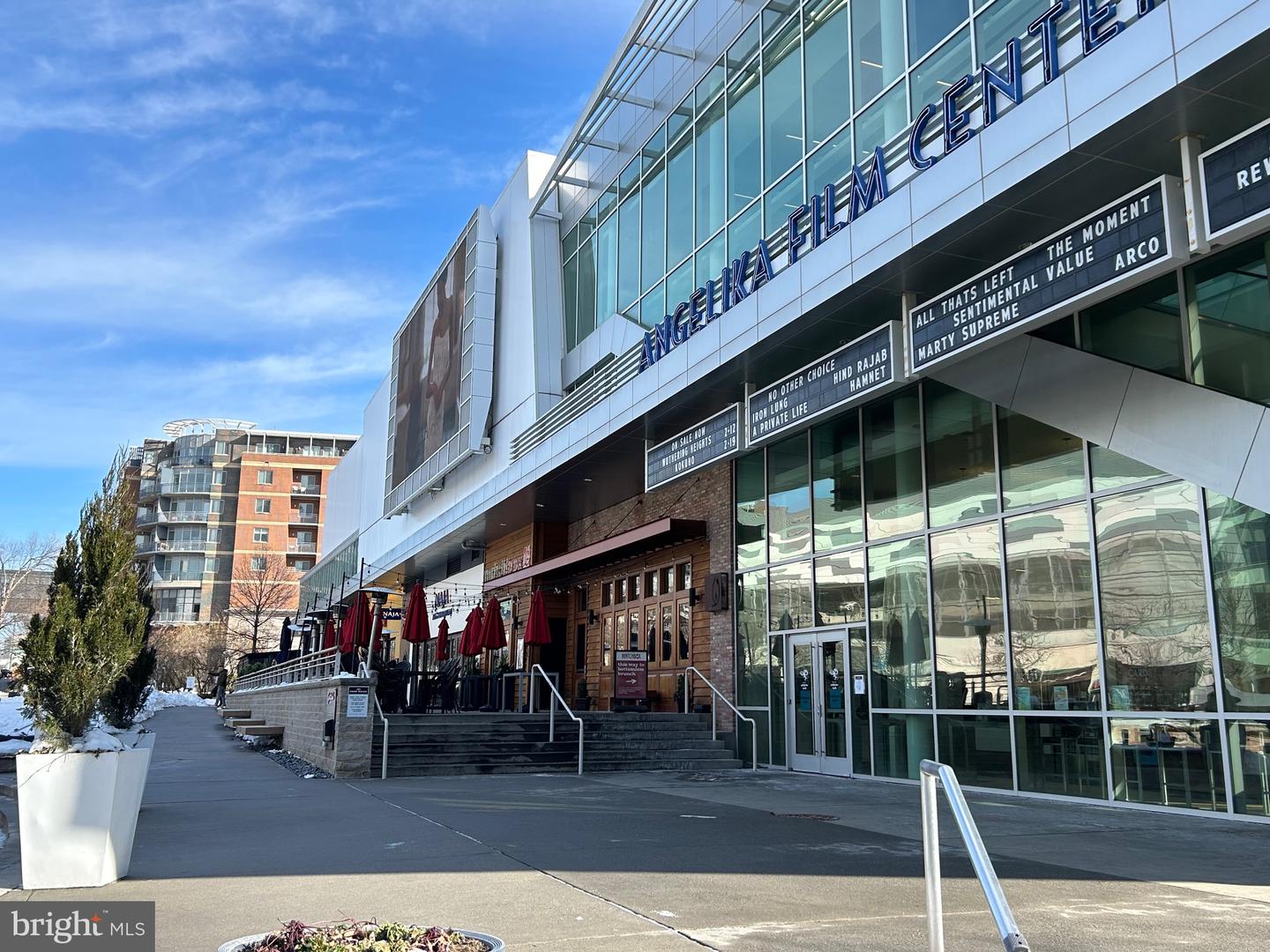 2808 EMMA LEE ST #201, FALLS CHURCH, Virginia 22042, 2 Bedrooms Bedrooms, ,2 BathroomsBathrooms,Residential,For sale,2808 EMMA LEE ST #201,VAFX2289454 MLS # VAFX2289454