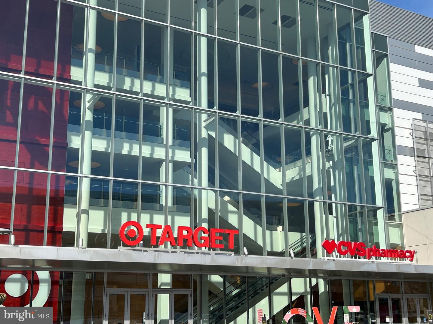 2808 EMMA LEE ST #201, FALLS CHURCH, Virginia 22042, 2 Bedrooms Bedrooms, ,2 BathroomsBathrooms,Residential,For sale,2808 EMMA LEE ST #201,VAFX2289454 MLS # VAFX2289454