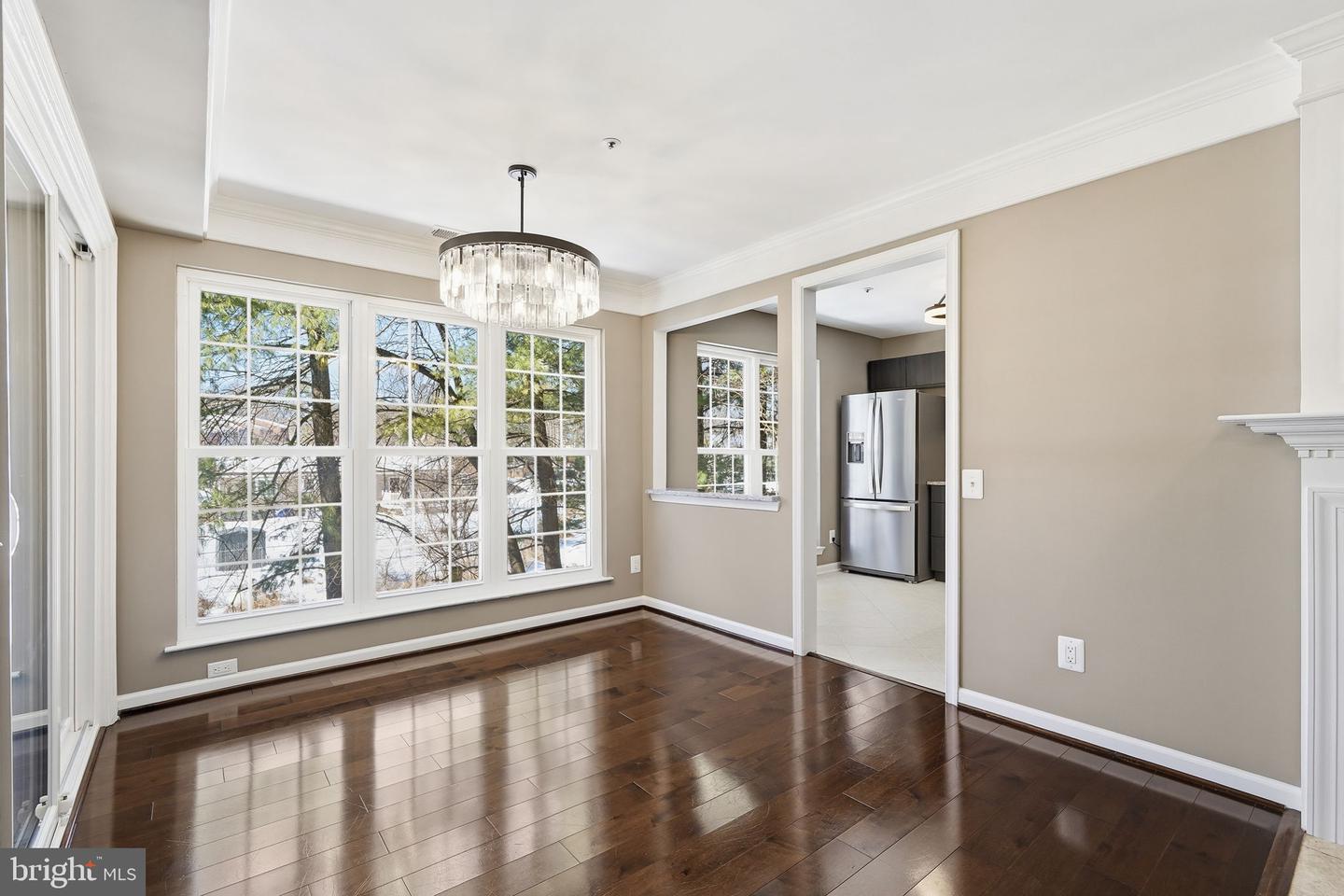 2808 EMMA LEE ST #201, FALLS CHURCH, Virginia 22042, 2 Bedrooms Bedrooms, ,2 BathroomsBathrooms,Residential,For sale,2808 EMMA LEE ST #201,VAFX2289454 MLS # VAFX2289454