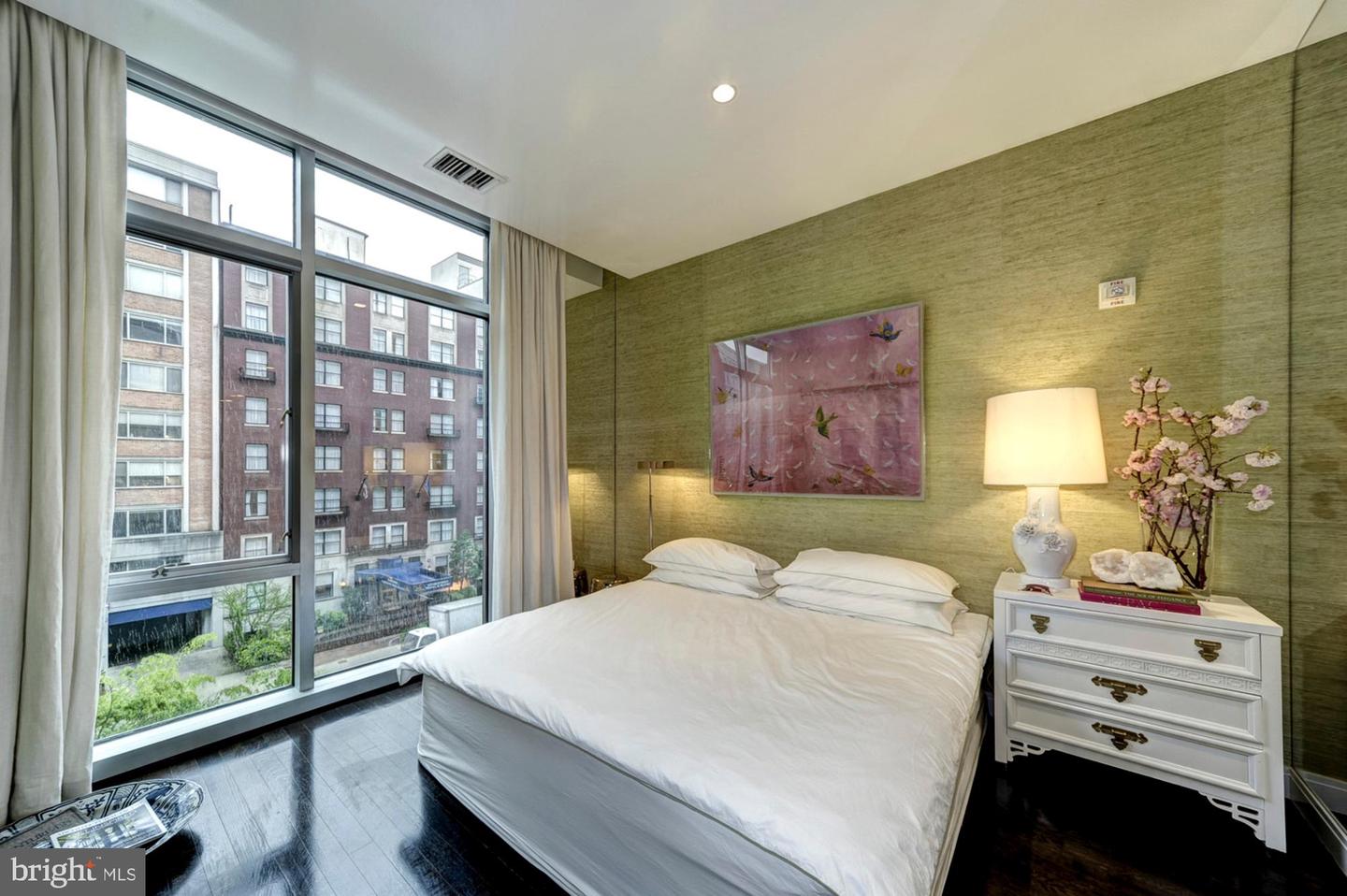 1177 22ND ST NW #3H, WASHINGTON, District Of Columbia 20037, 1 Bedroom Bedrooms, ,1 BathroomBathrooms,Residential,For sale,1177 22ND ST NW #3H,DCDC2245038 MLS # DCDC2245038