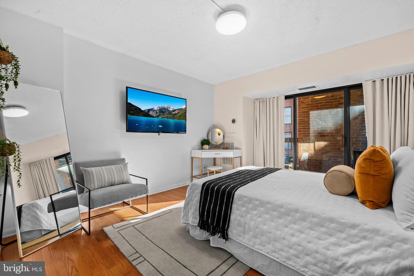 3225 GRACE ST NW #219, WASHINGTON, District Of Columbia 20007, 2 Bedrooms Bedrooms, ,1 BathroomBathrooms,Residential,For sale,3225 GRACE ST NW #219,DCDC2245218 MLS # DCDC2245218