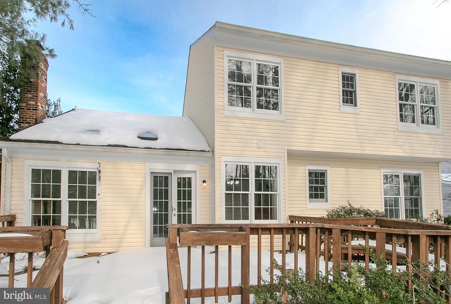 4634 STAR FLOWER DR, CHANTILLY, Virginia 20151, 4 Bedrooms Bedrooms, ,2 BathroomsBathrooms,Residential,For sale,4634 STAR FLOWER DR,VAFX2289820 MLS # VAFX2289820