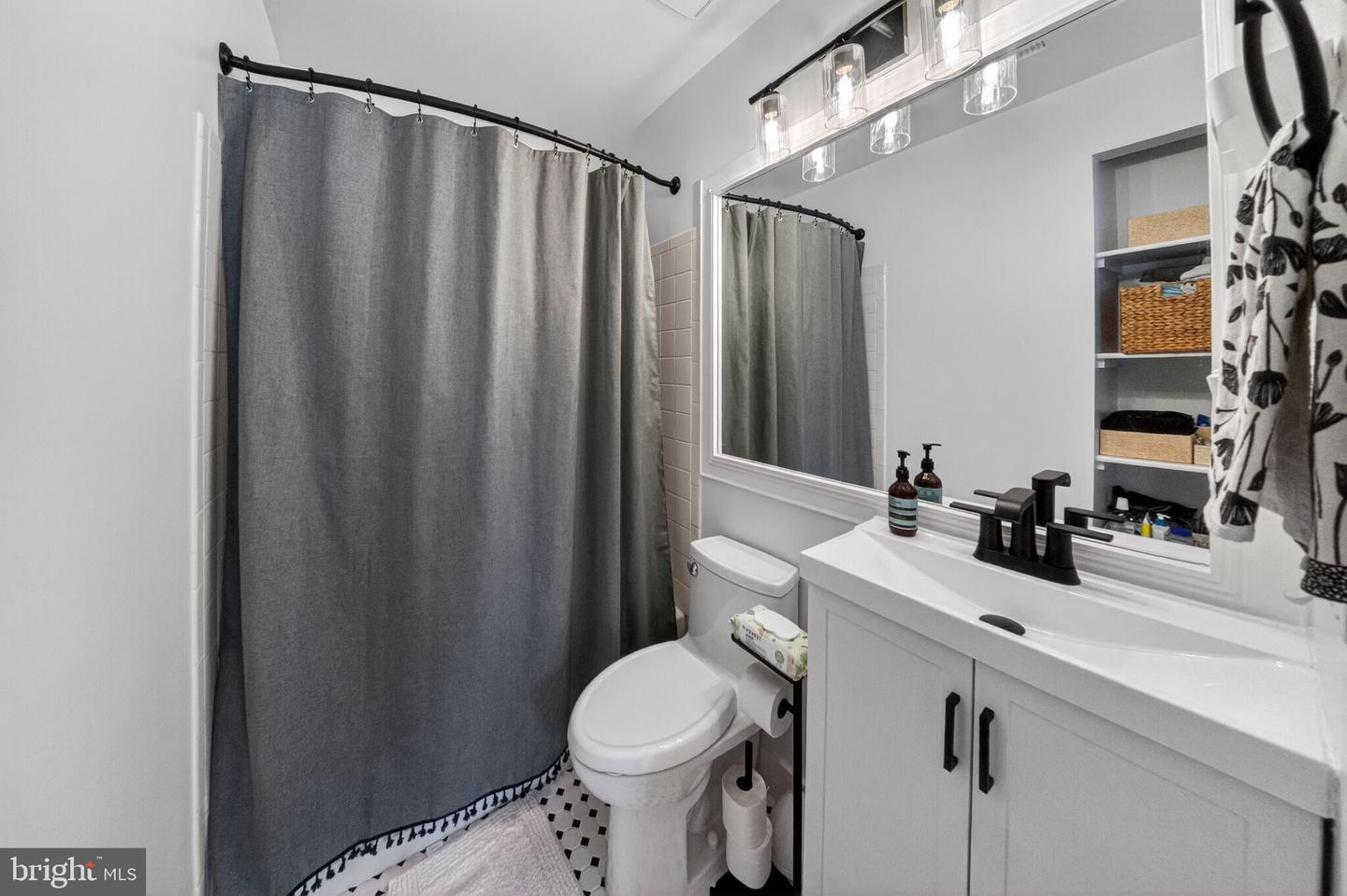 1218 PERRY ST NE #201, WASHINGTON, District Of Columbia 20017, 2 Bedrooms Bedrooms, ,1 BathroomBathrooms,Residential,For sale,1218 PERRY ST NE #201,DCDC2245176 MLS # DCDC2245176