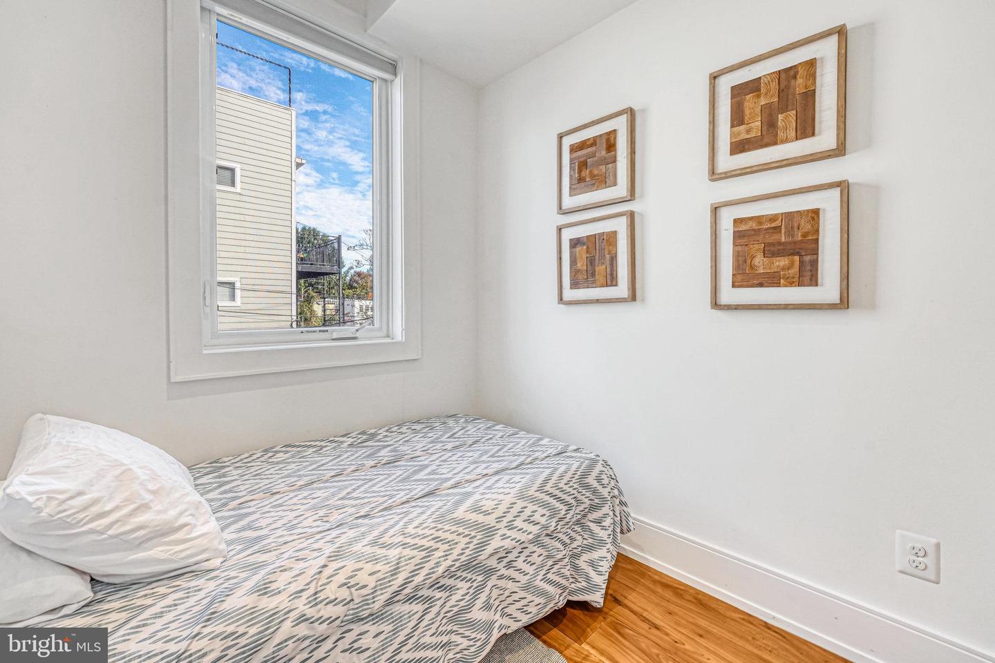 904 H ST NE #1, WASHINGTON, District Of Columbia 20002, 2 Bedrooms Bedrooms, ,2 BathroomsBathrooms,Residential,For sale,904 H ST NE #1,DCDC2245190 MLS # DCDC2245190