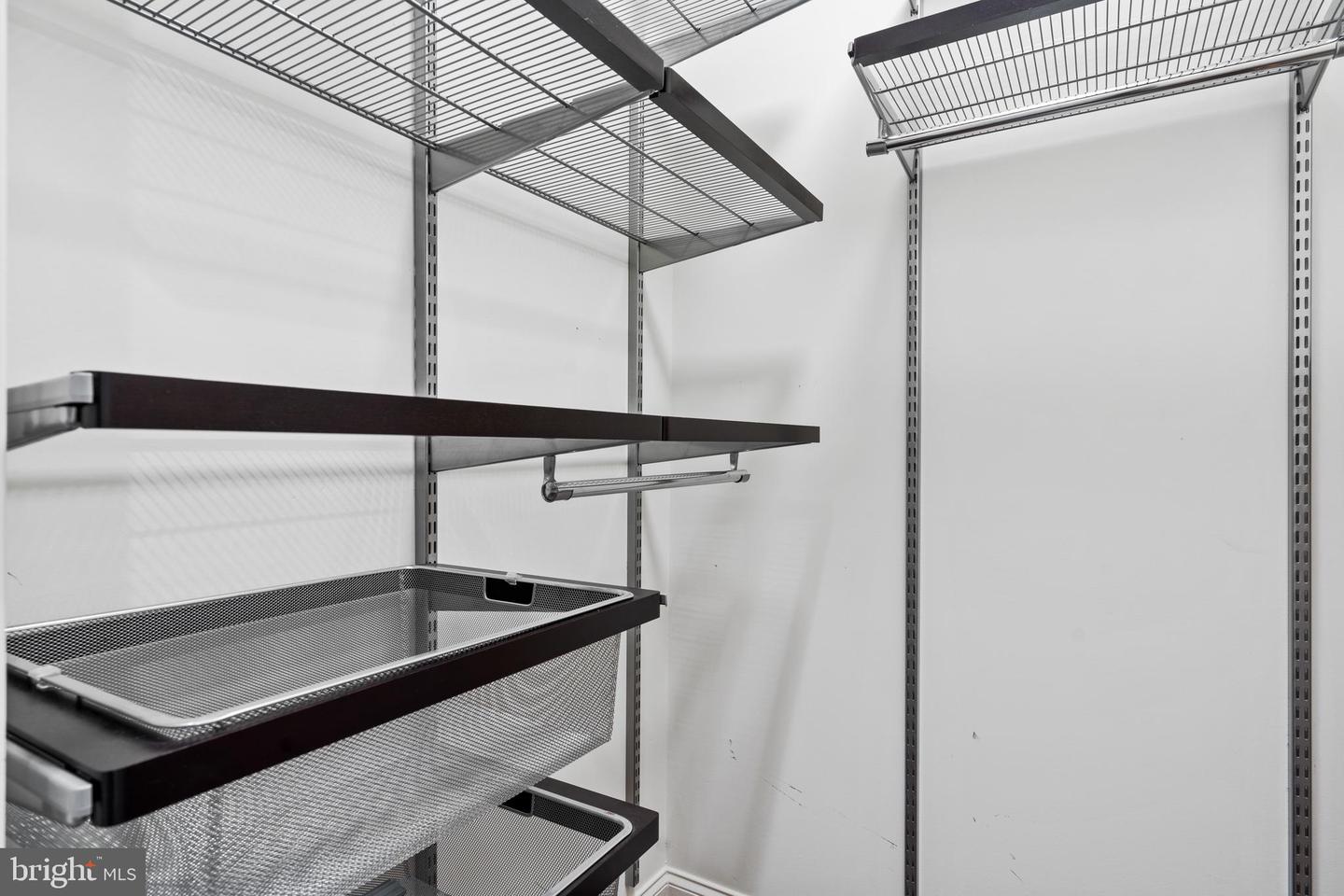 625 MASSACHUSETTS AVE NE, WASHINGTON, District Of Columbia 20002, 5 Bedrooms Bedrooms, ,4 BathroomsBathrooms,Residential,For sale,625 MASSACHUSETTS AVE NE,DCDC2245246 MLS # DCDC2245246