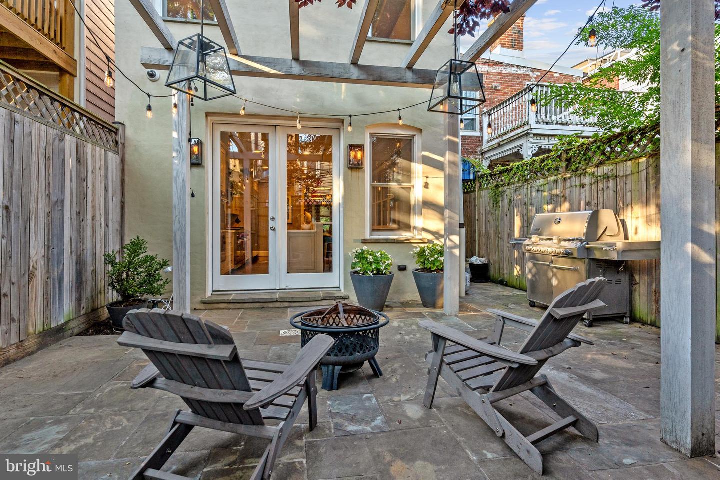 625 MASSACHUSETTS AVE NE, WASHINGTON, District Of Columbia 20002, 5 Bedrooms Bedrooms, ,4 BathroomsBathrooms,Residential,For sale,625 MASSACHUSETTS AVE NE,DCDC2245246 MLS # DCDC2245246