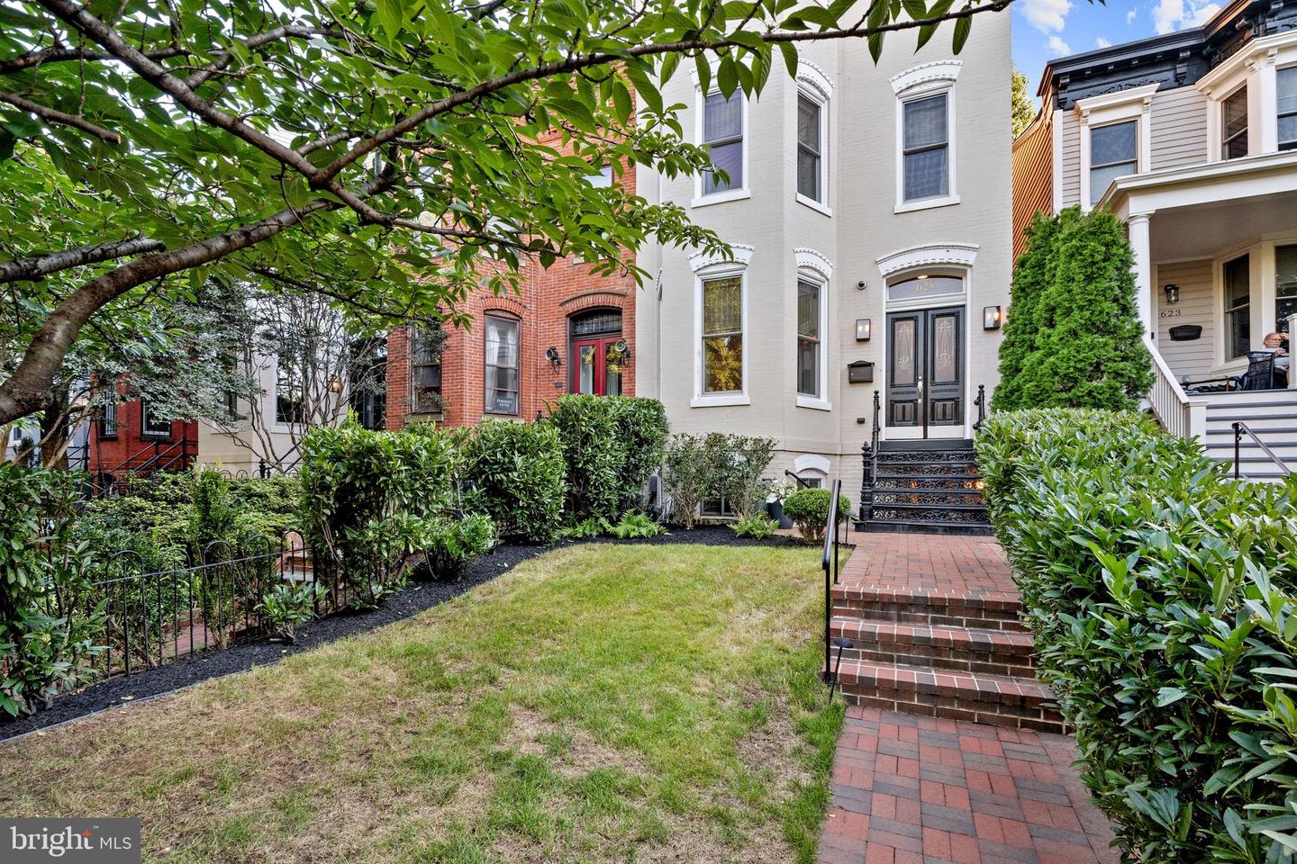 625 MASSACHUSETTS AVE NE, WASHINGTON, District Of Columbia 20002, 5 Bedrooms Bedrooms, ,4 BathroomsBathrooms,Residential,For sale,625 MASSACHUSETTS AVE NE,DCDC2245246 MLS # DCDC2245246