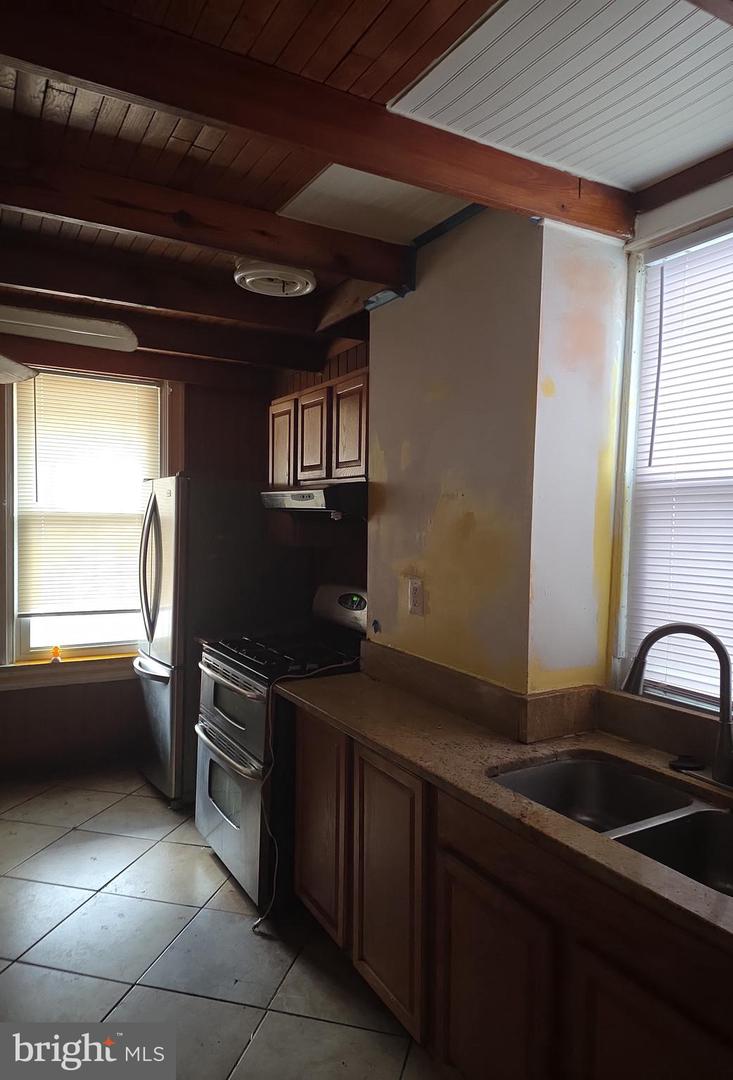 38 N ST NW, WASHINGTON, District Of Columbia 20001, 3 Bedrooms Bedrooms, ,1 BathroomBathrooms,Residential,For sale,38 N ST NW,DCDC2245260 MLS # DCDC2245260