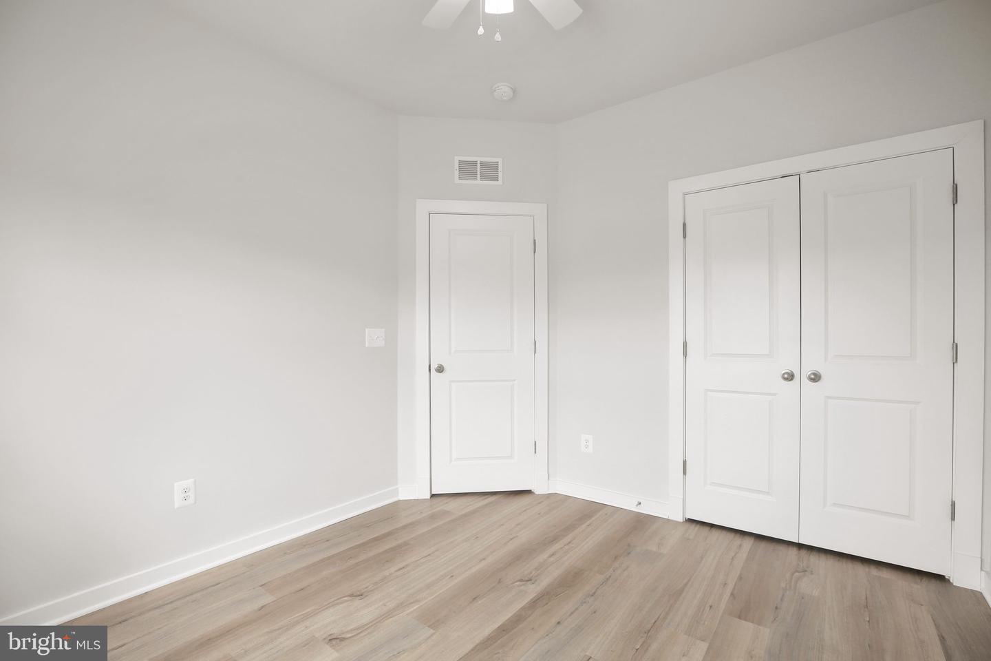 301 WILLIS ST, FREDERICKSBURG, Virginia 22401, 3 Bedrooms Bedrooms, ,3 BathroomsBathrooms,Residential,For sale,301 WILLIS ST,VAFB2009634 MLS # VAFB2009634