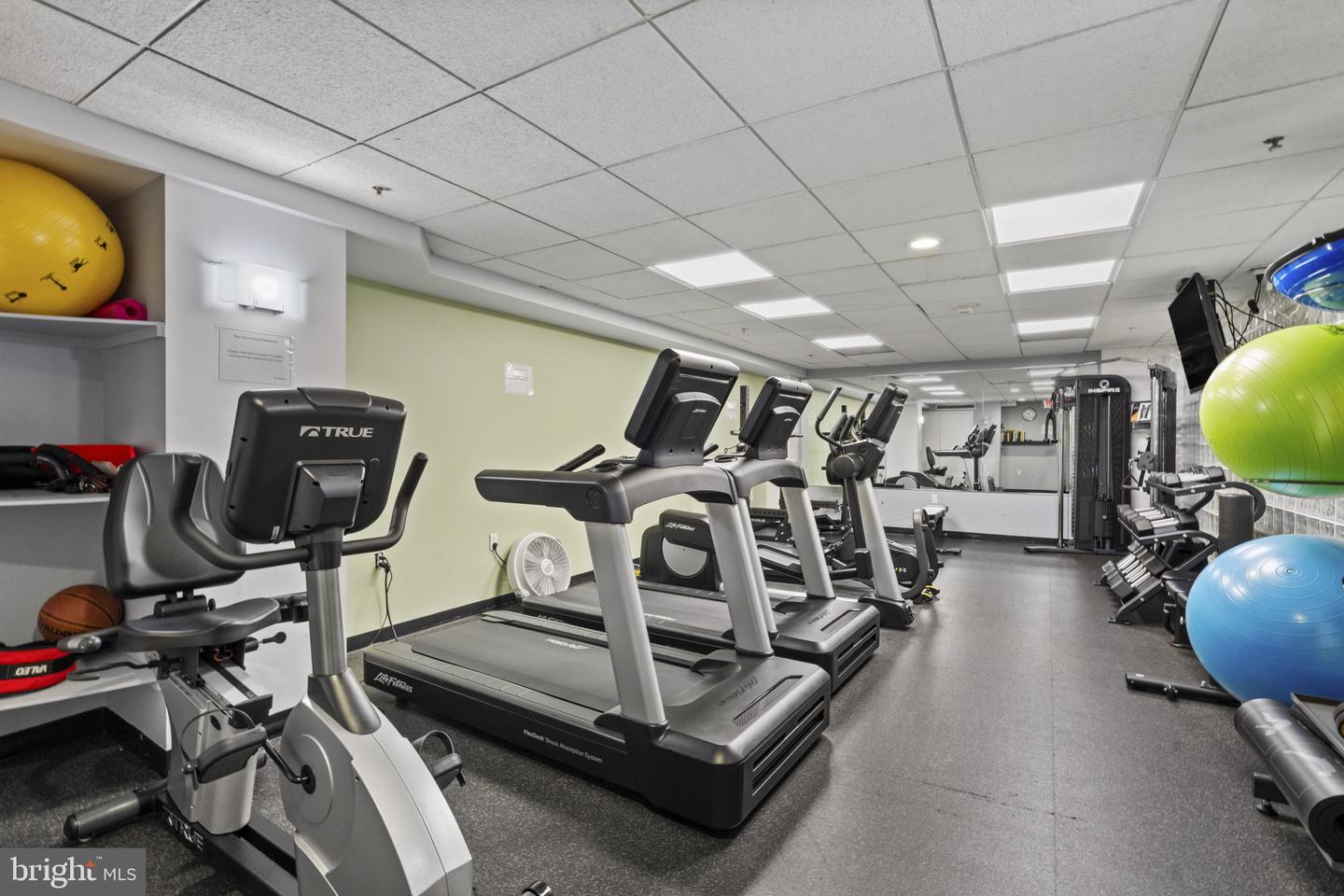 1117 10TH ST NW #302, WASHINGTON, District Of Columbia 20001, 2 Bedrooms Bedrooms, ,2 BathroomsBathrooms,Residential,For sale,1117 10TH ST NW #302,DCDC2245384 MLS # DCDC2245384