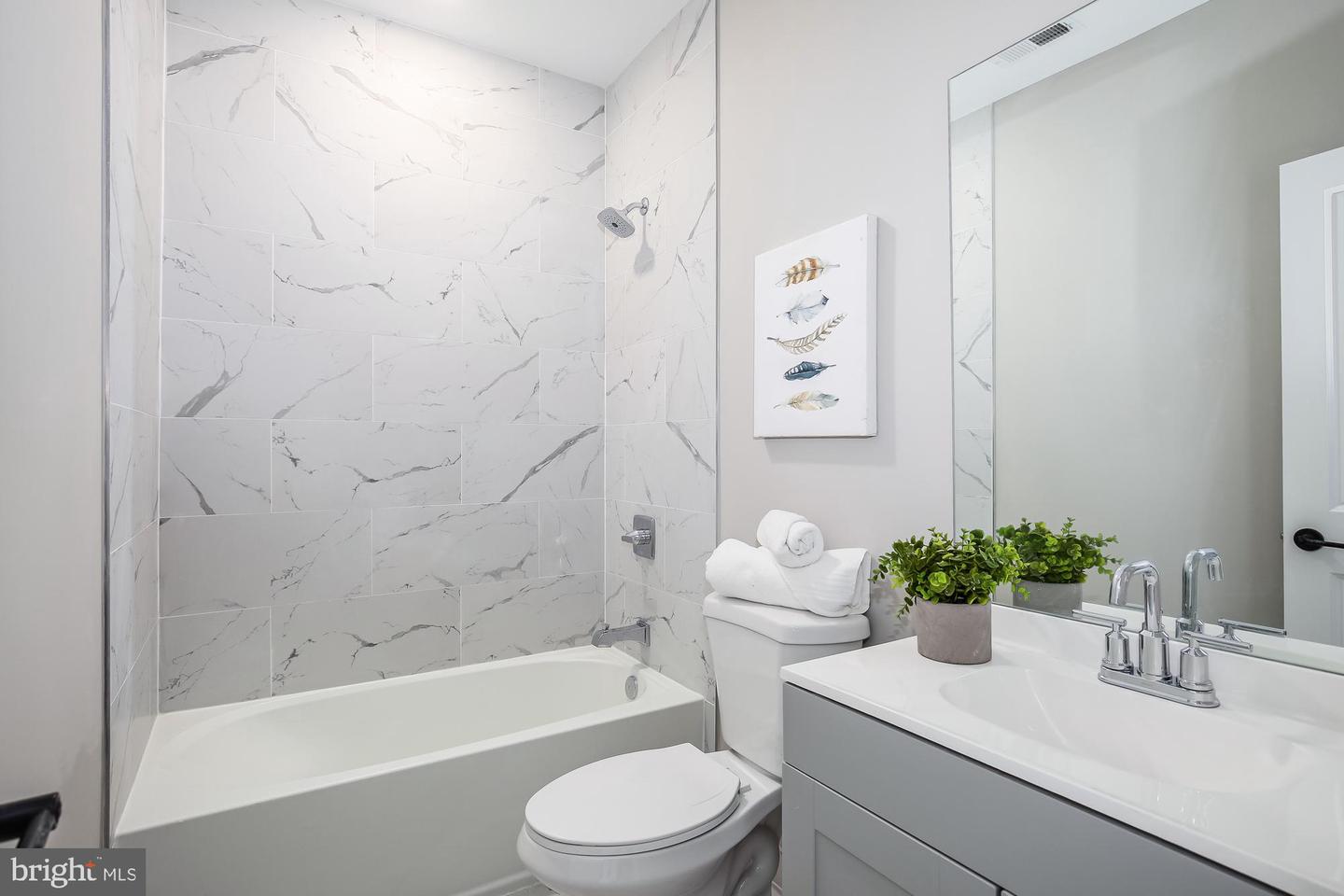 505 KENNEDY ST NW #2, WASHINGTON, District Of Columbia 20011, 1 Bedroom Bedrooms, ,1 BathroomBathrooms,Residential,For sale,505 KENNEDY ST NW #2,DCDC2245324 MLS # DCDC2245324