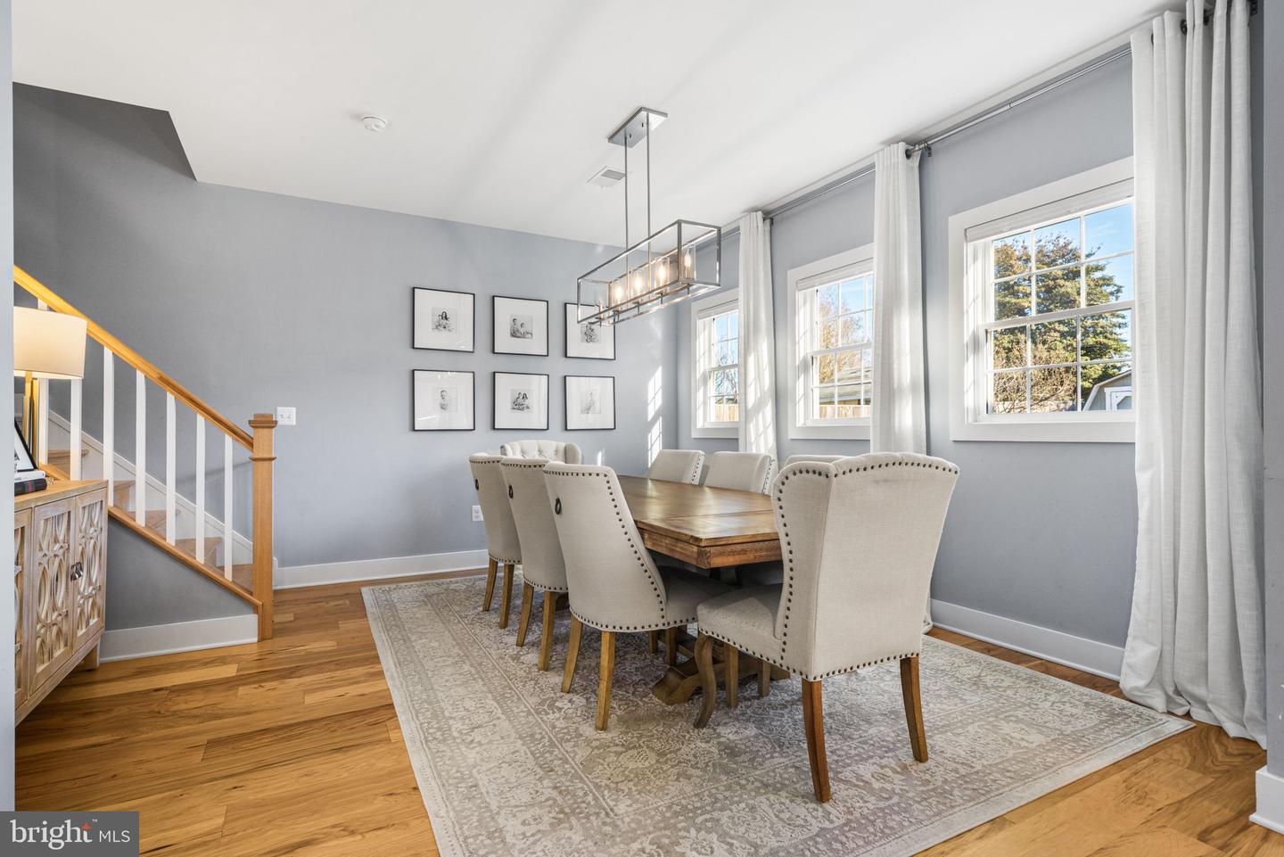 3209 NOTTAGE LN, FALLS CHURCH, Virginia 22042, 4 Bedrooms Bedrooms, ,3 BathroomsBathrooms,Residential,For sale,3209 NOTTAGE LN,VAFX2289948 MLS # VAFX2289948