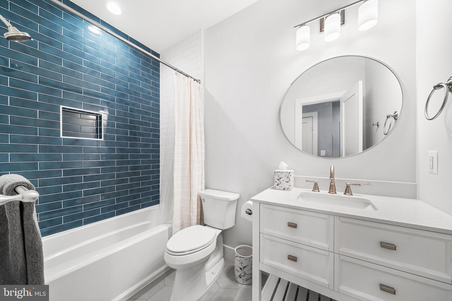 3209 NOTTAGE LN, FALLS CHURCH, Virginia 22042, 4 Bedrooms Bedrooms, ,3 BathroomsBathrooms,Residential,For sale,3209 NOTTAGE LN,VAFX2289948 MLS # VAFX2289948