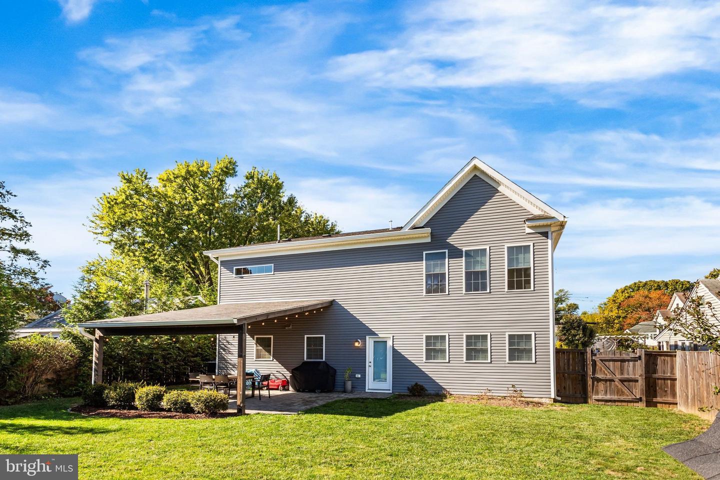 3209 NOTTAGE LN, FALLS CHURCH, Virginia 22042, 4 Bedrooms Bedrooms, ,3 BathroomsBathrooms,Residential,For sale,3209 NOTTAGE LN,VAFX2289948 MLS # VAFX2289948