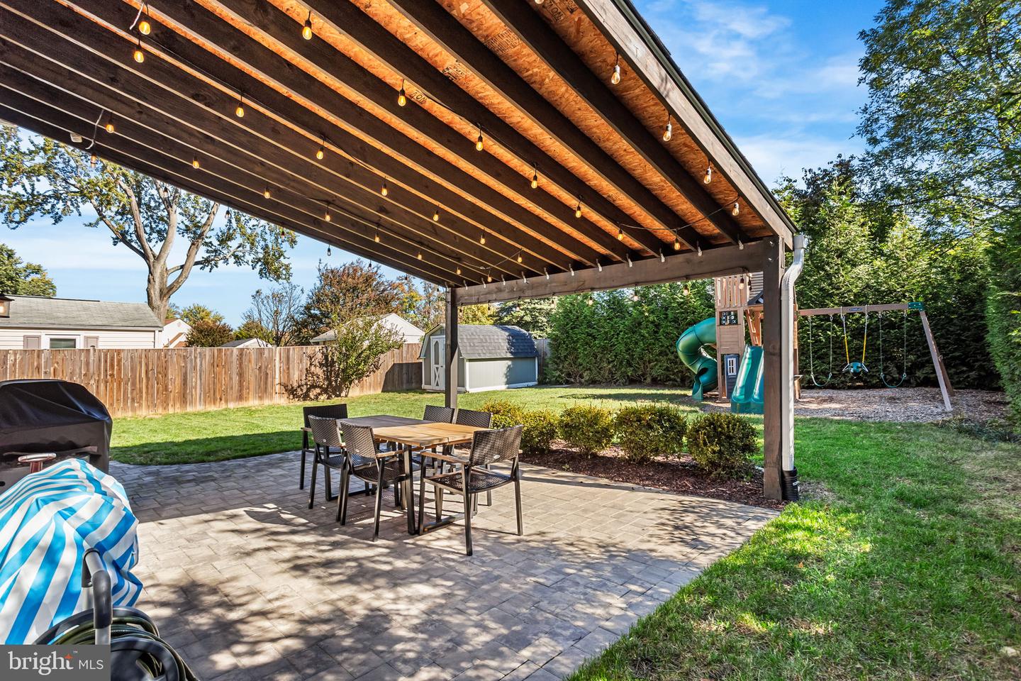 3209 NOTTAGE LN, FALLS CHURCH, Virginia 22042, 4 Bedrooms Bedrooms, ,3 BathroomsBathrooms,Residential,For sale,3209 NOTTAGE LN,VAFX2289948 MLS # VAFX2289948