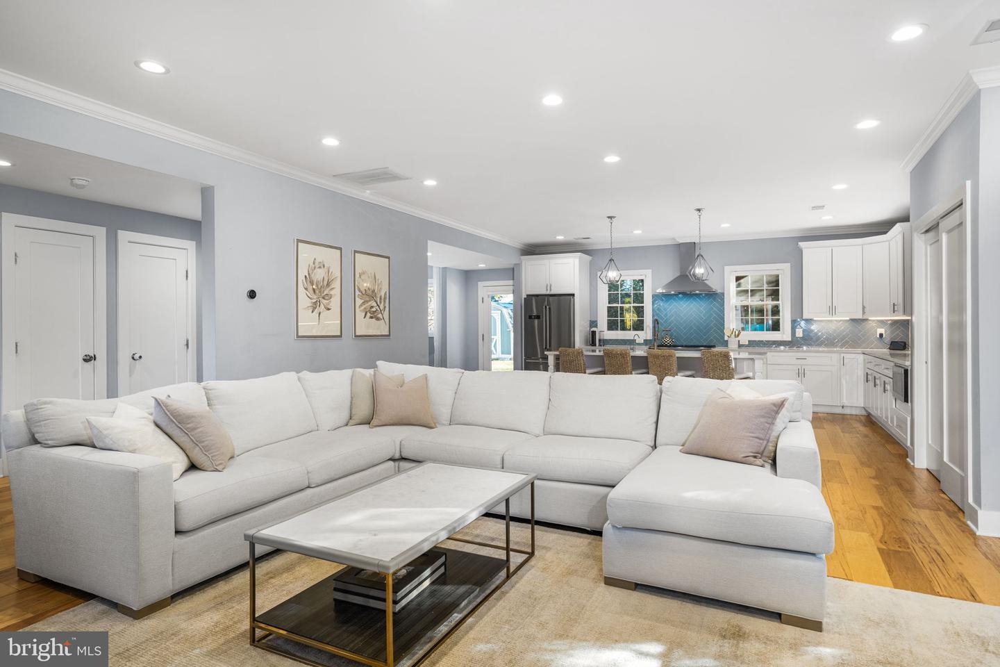 3209 NOTTAGE LN, FALLS CHURCH, Virginia 22042, 4 Bedrooms Bedrooms, ,3 BathroomsBathrooms,Residential,For sale,3209 NOTTAGE LN,VAFX2289948 MLS # VAFX2289948