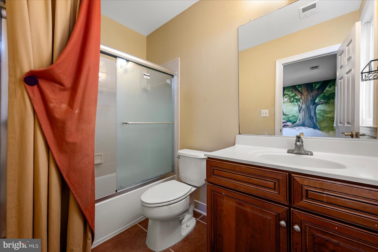 3508 GERMAINIA CT, TRIANGLE, Virginia 22172, 6 Bedrooms Bedrooms, ,6 BathroomsBathrooms,Residential,For sale,3508 GERMAINIA CT,VAPW2112152 MLS # VAPW2112152