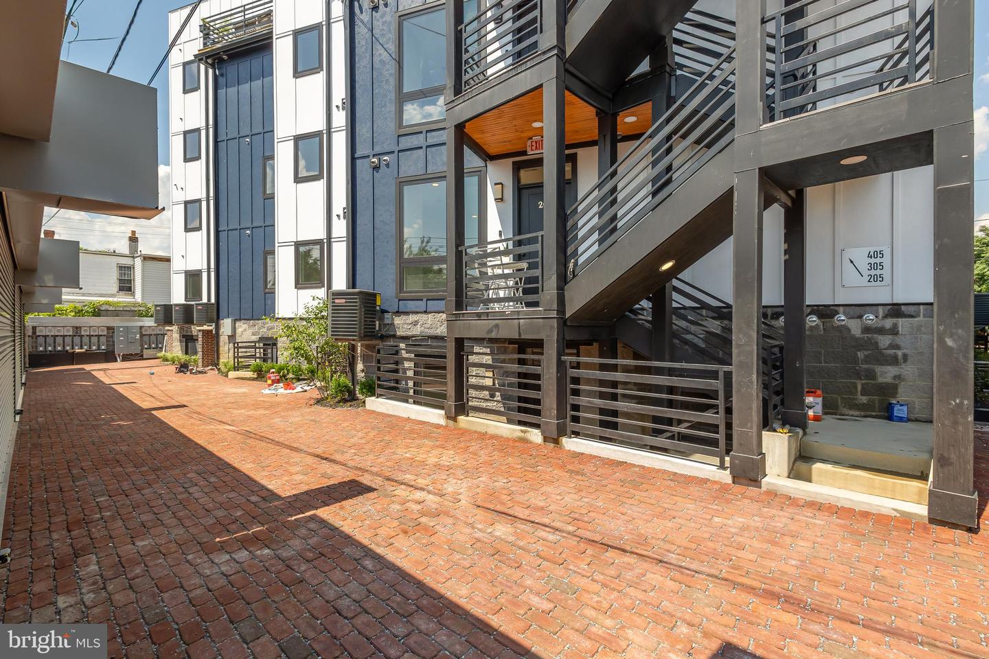 2305 NICHOLSON SE #202, WASHINGTON, District Of Columbia 20020, 2 Bedrooms Bedrooms, 3 Rooms Rooms,2 BathroomsBathrooms,Residential,For sale,2305 NICHOLSON SE #202,DCDC2245342 MLS # DCDC2245342